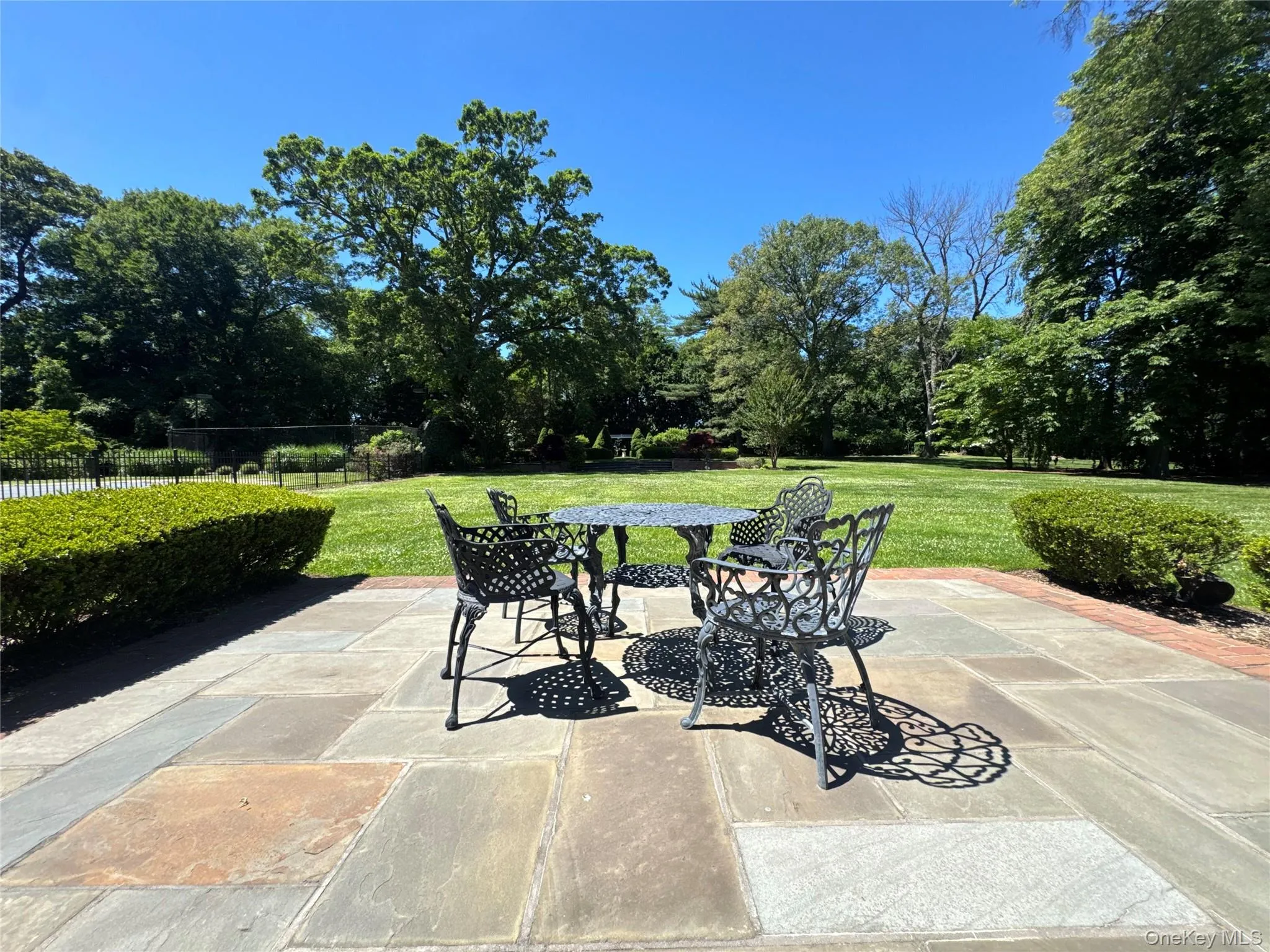 195 Feeks Lane, Oyster Bay, NY, 6 Bedrooms Bedrooms, 15 Rooms Rooms,6 BathroomsBathrooms,Residential,For Rent,Feeks,0,978928 195 Feeks Lane, Oyster Bay, NY, 6 Bedrooms Bedrooms, 15 Rooms Rooms,6 BathroomsBathrooms,Residential,For Rent,Feeks,0,978928