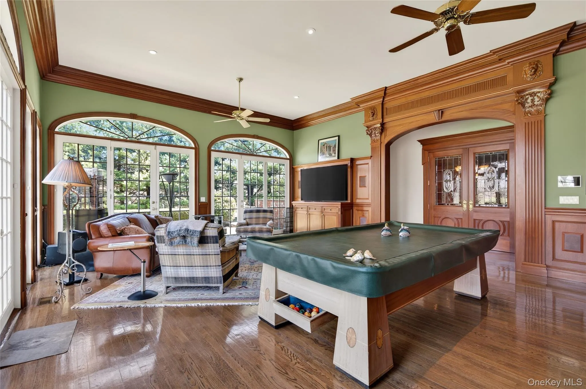 195 Feeks Lane, Oyster Bay, NY, 6 Bedrooms Bedrooms, 15 Rooms Rooms,6 BathroomsBathrooms,Residential,For Rent,Feeks,0,978928 195 Feeks Lane, Oyster Bay, NY, 6 Bedrooms Bedrooms, 15 Rooms Rooms,6 BathroomsBathrooms,Residential,For Rent,Feeks,0,978928