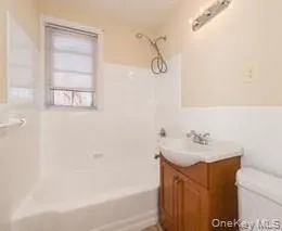 8716 Commonwealth Boulevard, New York, NY, 2 Bedrooms Bedrooms, 5 Rooms Rooms,1 BathroomBathrooms,Residential Lease,For Rent,Commonwealth,0,978932 8716 Commonwealth Boulevard, New York, NY, 2 Bedrooms Bedrooms, 5 Rooms Rooms,1 BathroomBathrooms,Residential Lease,For Rent,Commonwealth,0,978932