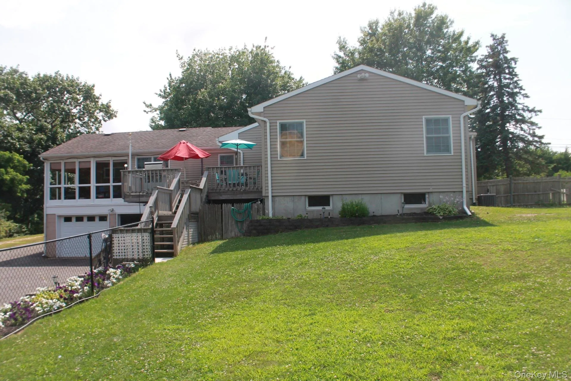 144 Manor Lane, Riverhead, NY, 4 Bedrooms Bedrooms, 7 Rooms Rooms,2 BathroomsBathrooms,Residential Lease,For Rent,Manor,0,978938 144 Manor Lane, Riverhead, NY, 4 Bedrooms Bedrooms, 7 Rooms Rooms,2 BathroomsBathrooms,Residential Lease,For Rent,Manor,0,978938