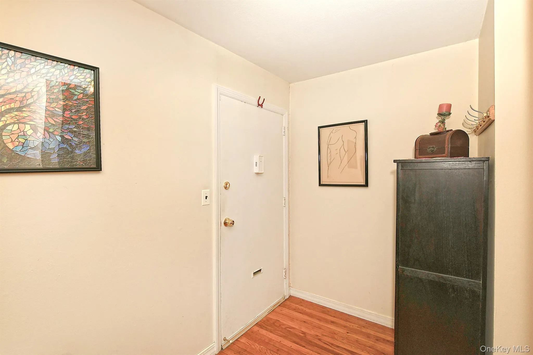 10 Ivy Street, Oyster Bay, NY, 1 Bedroom Bedrooms, 4 Rooms Rooms,1 BathroomBathrooms,Residential,For Rent,Ivy,0,978939 10 Ivy Street, Oyster Bay, NY, 1 Bedroom Bedrooms, 4 Rooms Rooms,1 BathroomBathrooms,Residential,For Rent,Ivy,0,978939