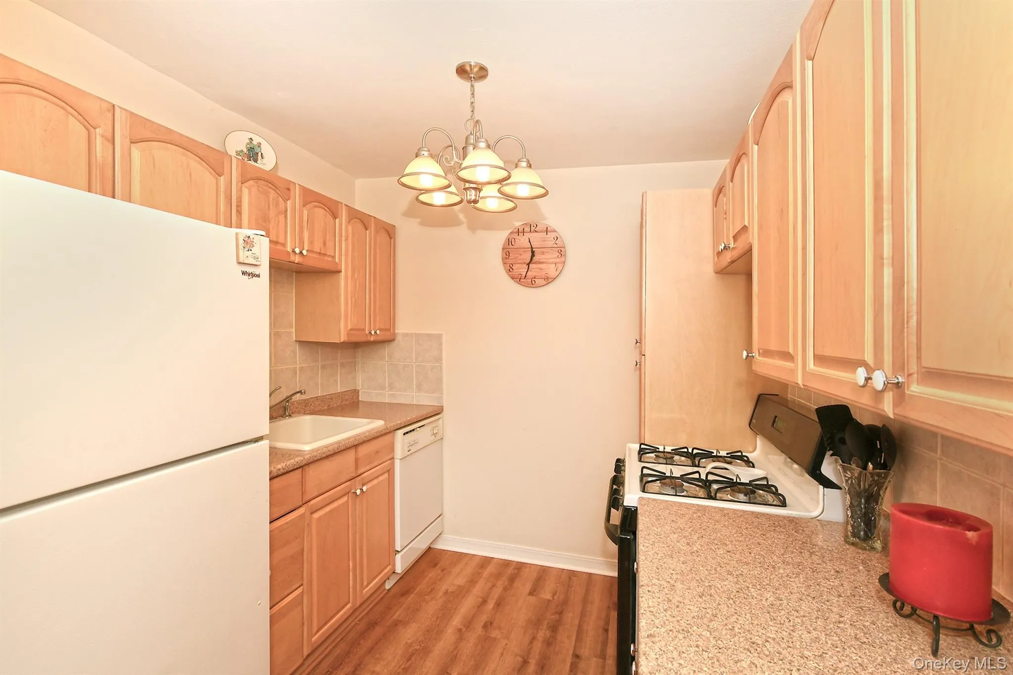 10 Ivy Street, Oyster Bay, NY, 1 Bedroom Bedrooms, 4 Rooms Rooms,1 BathroomBathrooms,Residential,For Rent,Ivy,0,978939 10 Ivy Street, Oyster Bay, NY, 1 Bedroom Bedrooms, 4 Rooms Rooms,1 BathroomBathrooms,Residential,For Rent,Ivy,0,978939