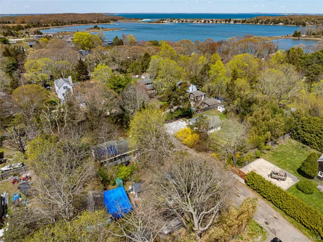 33 Locust Avenue Unit 33 & 29, Southampton, New York 11968