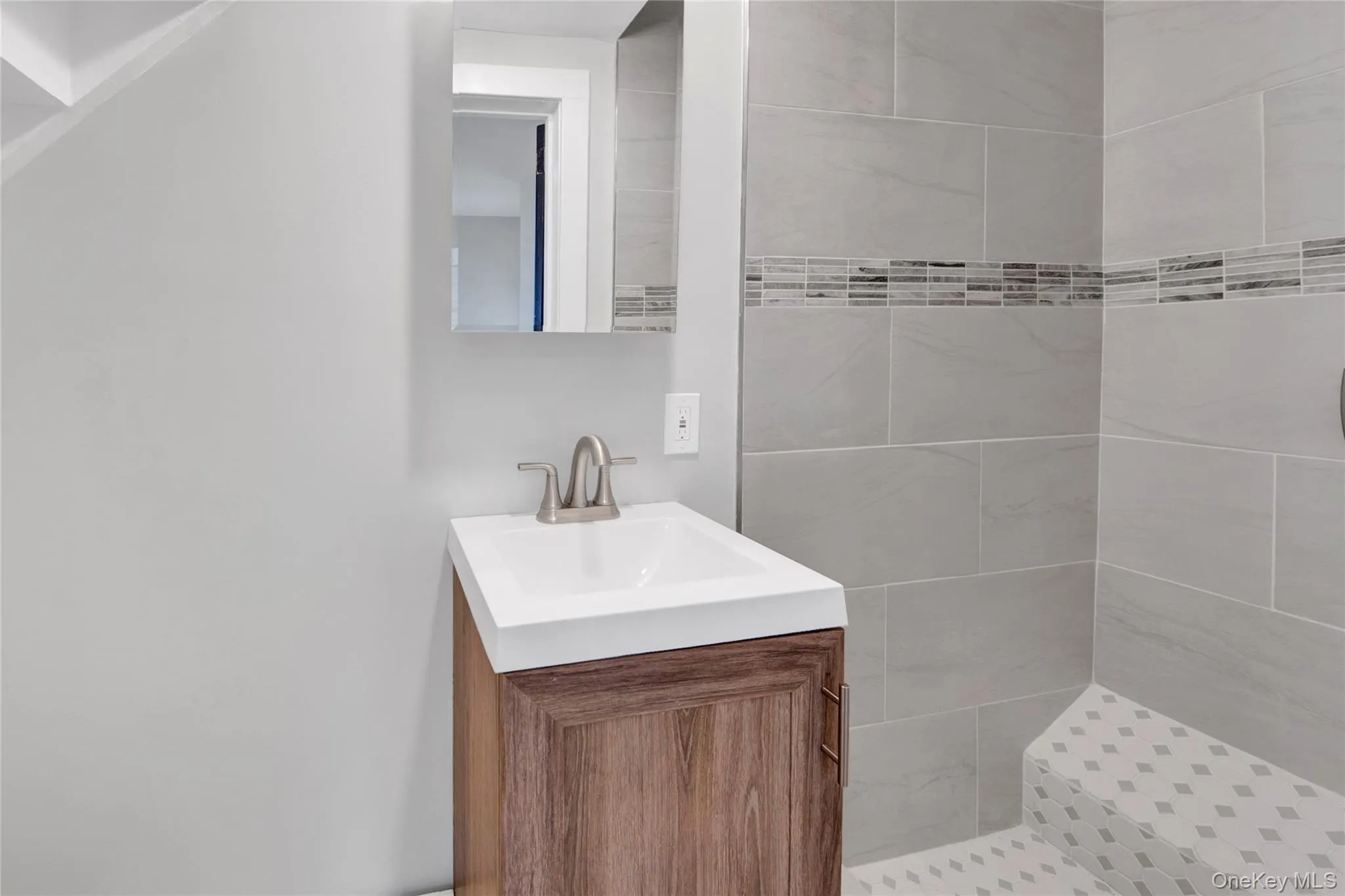 30 Kendall Avenue, Mount Pleasant, NY, 3 Bedrooms Bedrooms, 9 Rooms Rooms,2 BathroomsBathrooms,Residential Sale,For Rent,Kendall,0,978945 30 Kendall Avenue, Mount Pleasant, NY, 3 Bedrooms Bedrooms, 9 Rooms Rooms,2 BathroomsBathrooms,Residential Sale,For Rent,Kendall,0,978945
