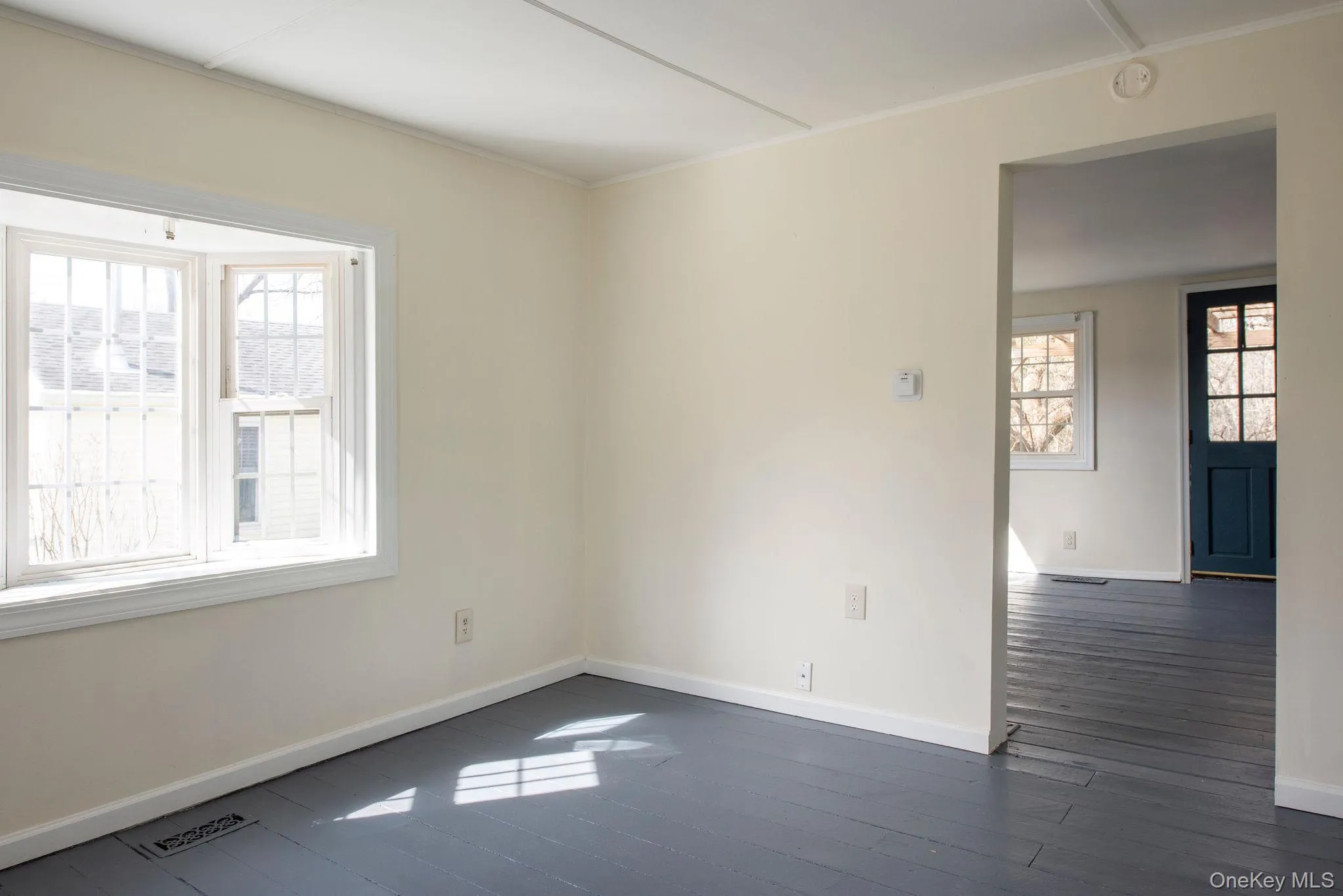 84 Montgomery Street, Red Hook, NY, 3 Bedrooms Bedrooms, 6 Rooms Rooms,1 BathroomBathrooms,Residential,For Rent,Montgomery,0,978946 84 Montgomery Street, Red Hook, NY, 3 Bedrooms Bedrooms, 6 Rooms Rooms,1 BathroomBathrooms,Residential,For Rent,Montgomery,0,978946