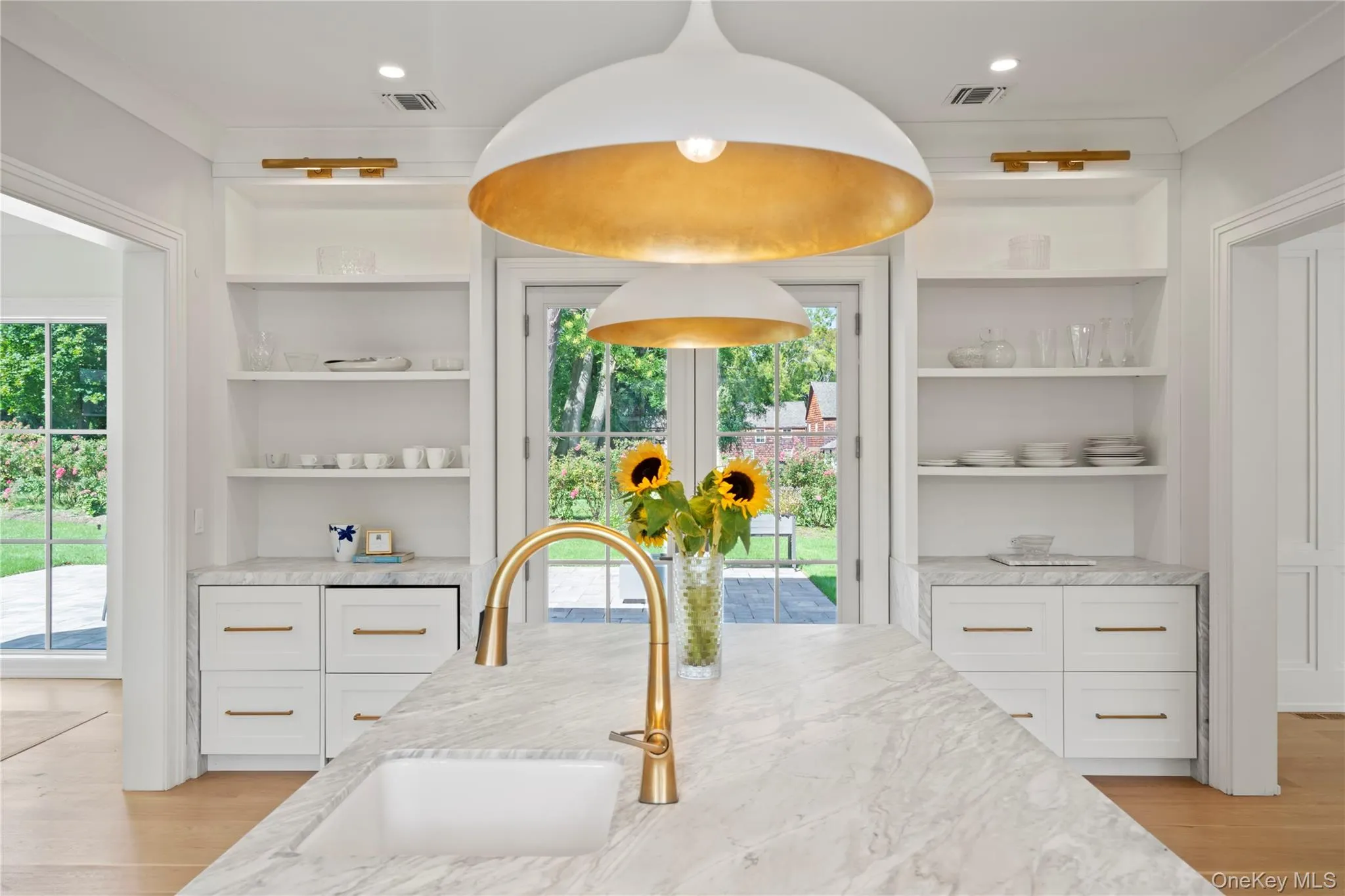 2 Pheasant Run, North Hempstead, NY, 5 Bedrooms Bedrooms, 17 Rooms Rooms,6 BathroomsBathrooms,Residential Lease,For Rent,Pheasant,0,978975 2 Pheasant Run, North Hempstead, NY, 5 Bedrooms Bedrooms, 17 Rooms Rooms,6 BathroomsBathrooms,Residential Lease,For Rent,Pheasant,0,978975