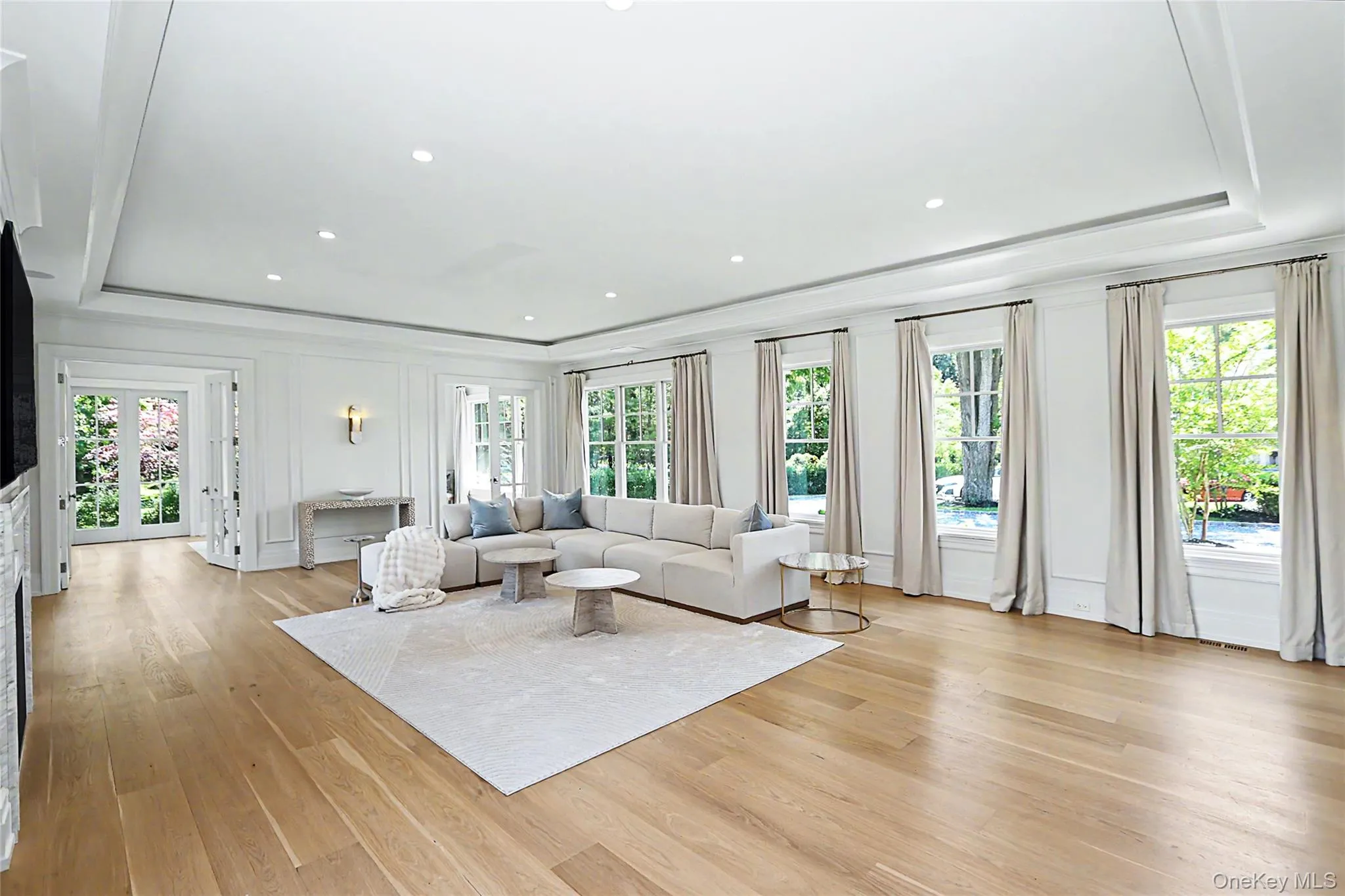 2 Pheasant Run, North Hempstead, NY, 6 Bedrooms Bedrooms, 17 Rooms Rooms,5 BathroomsBathrooms,Residential,For Rent,Pheasant,0,978976 2 Pheasant Run, North Hempstead, NY, 6 Bedrooms Bedrooms, 17 Rooms Rooms,5 BathroomsBathrooms,Residential,For Rent,Pheasant,0,978976