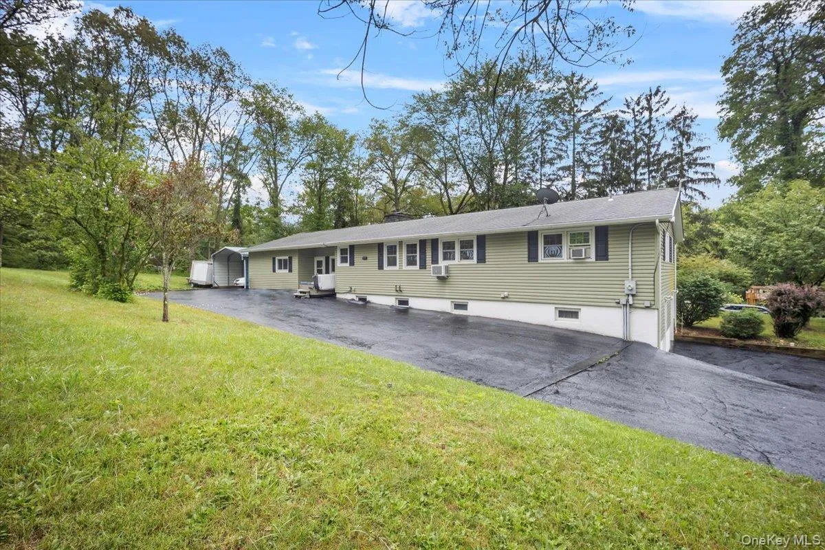 7 Hujay Terrace, Wappinger, NY, 5 Bedrooms Bedrooms, 10 Rooms Rooms,3 BathroomsBathrooms,Residential Sale,For Rent,Hujay,0,978978 7 Hujay Terrace, Wappinger, NY, 5 Bedrooms Bedrooms, 10 Rooms Rooms,3 BathroomsBathrooms,Residential Sale,For Rent,Hujay,0,978978
