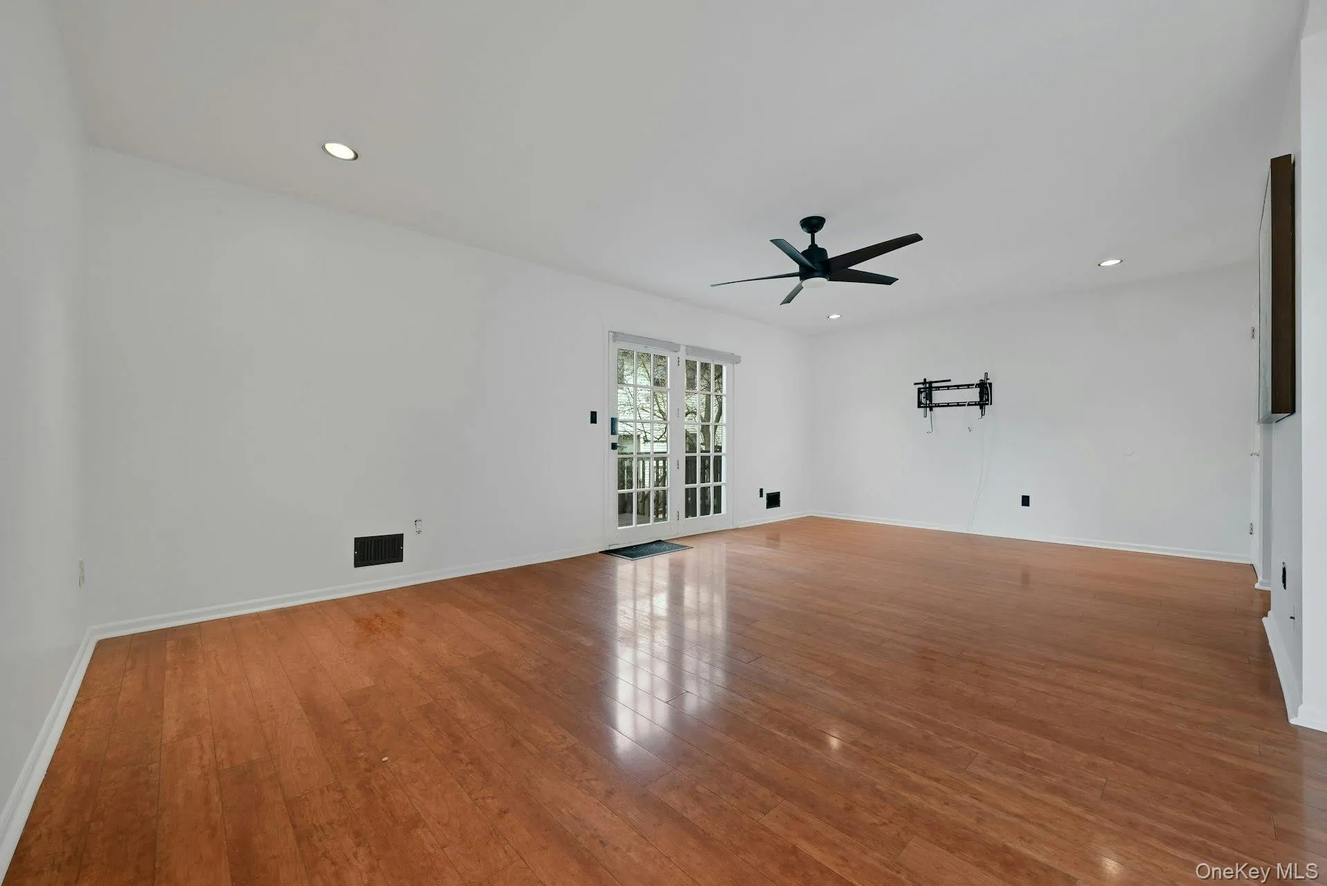 62 Somerset Drive, Ramapo, NY, 2 Bedrooms Bedrooms, 6 Rooms Rooms,2 BathroomsBathrooms,Residential,For Rent,Somerset,0,978992 62 Somerset Drive, Ramapo, NY, 2 Bedrooms Bedrooms, 6 Rooms Rooms,2 BathroomsBathrooms,Residential,For Rent,Somerset,0,978992