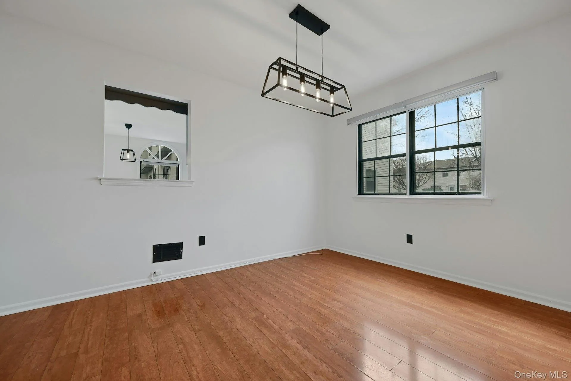 62 Somerset Drive, Ramapo, NY, 2 Bedrooms Bedrooms, 6 Rooms Rooms,2 BathroomsBathrooms,Residential,For Rent,Somerset,0,978992 62 Somerset Drive, Ramapo, NY, 2 Bedrooms Bedrooms, 6 Rooms Rooms,2 BathroomsBathrooms,Residential,For Rent,Somerset,0,978992