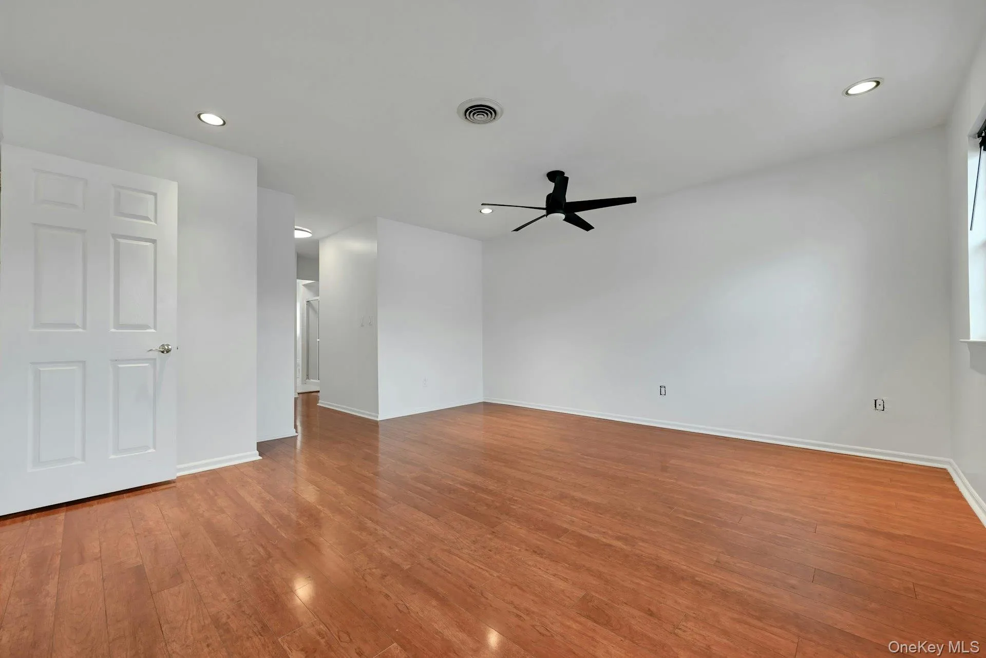 62 Somerset Drive, Ramapo, NY, 2 Bedrooms Bedrooms, 6 Rooms Rooms,2 BathroomsBathrooms,Residential,For Rent,Somerset,0,978992 62 Somerset Drive, Ramapo, NY, 2 Bedrooms Bedrooms, 6 Rooms Rooms,2 BathroomsBathrooms,Residential,For Rent,Somerset,0,978992