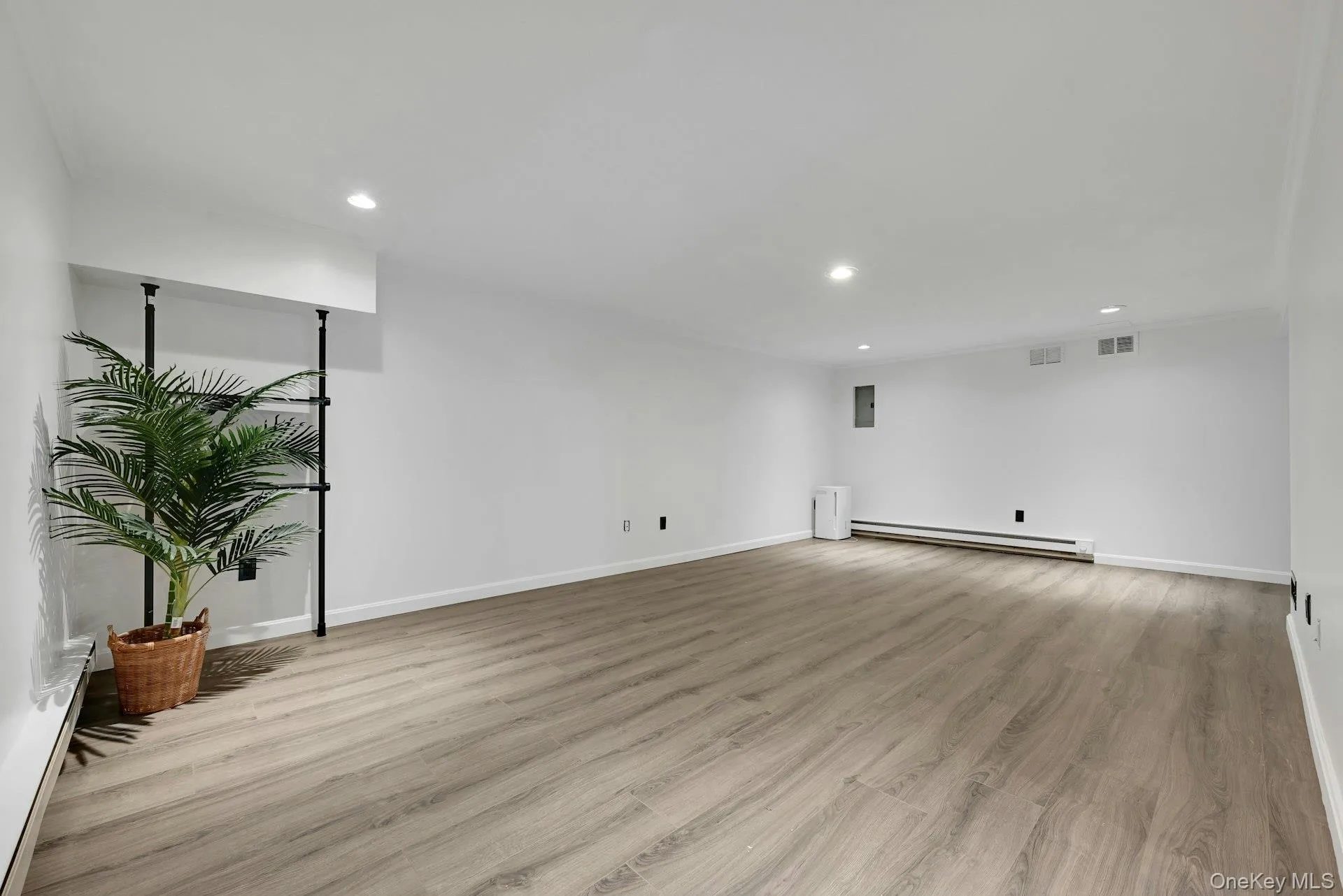 62 Somerset Drive, Ramapo, NY, 2 Bedrooms Bedrooms, 6 Rooms Rooms,2 BathroomsBathrooms,Residential,For Rent,Somerset,0,978992 62 Somerset Drive, Ramapo, NY, 2 Bedrooms Bedrooms, 6 Rooms Rooms,2 BathroomsBathrooms,Residential,For Rent,Somerset,0,978992