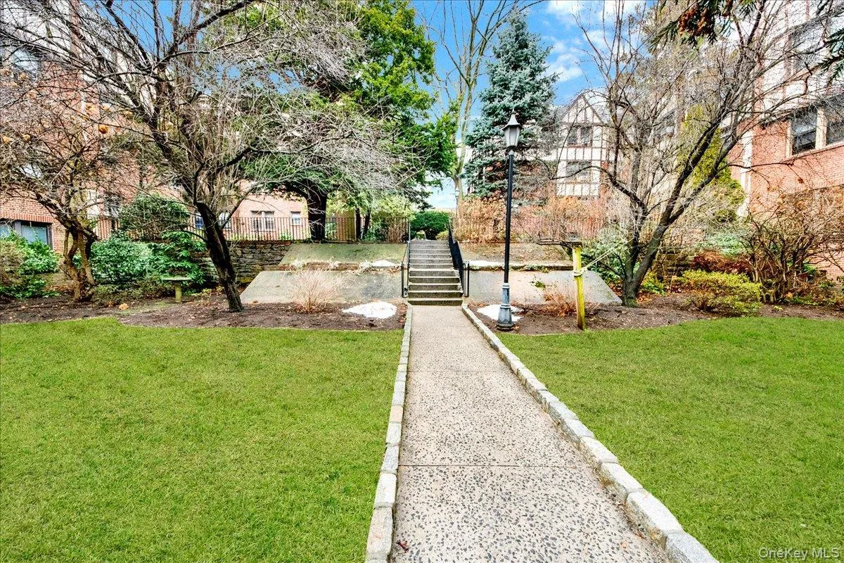 7 Greenridge Avenue, White Plains, NY, 1 Bedroom Bedrooms, 3 Rooms Rooms,1 BathroomBathrooms,Residential Lease,For Rent,Greenridge,0,979001 7 Greenridge Avenue, White Plains, NY, 1 Bedroom Bedrooms, 3 Rooms Rooms,1 BathroomBathrooms,Residential Lease,For Rent,Greenridge,0,979001