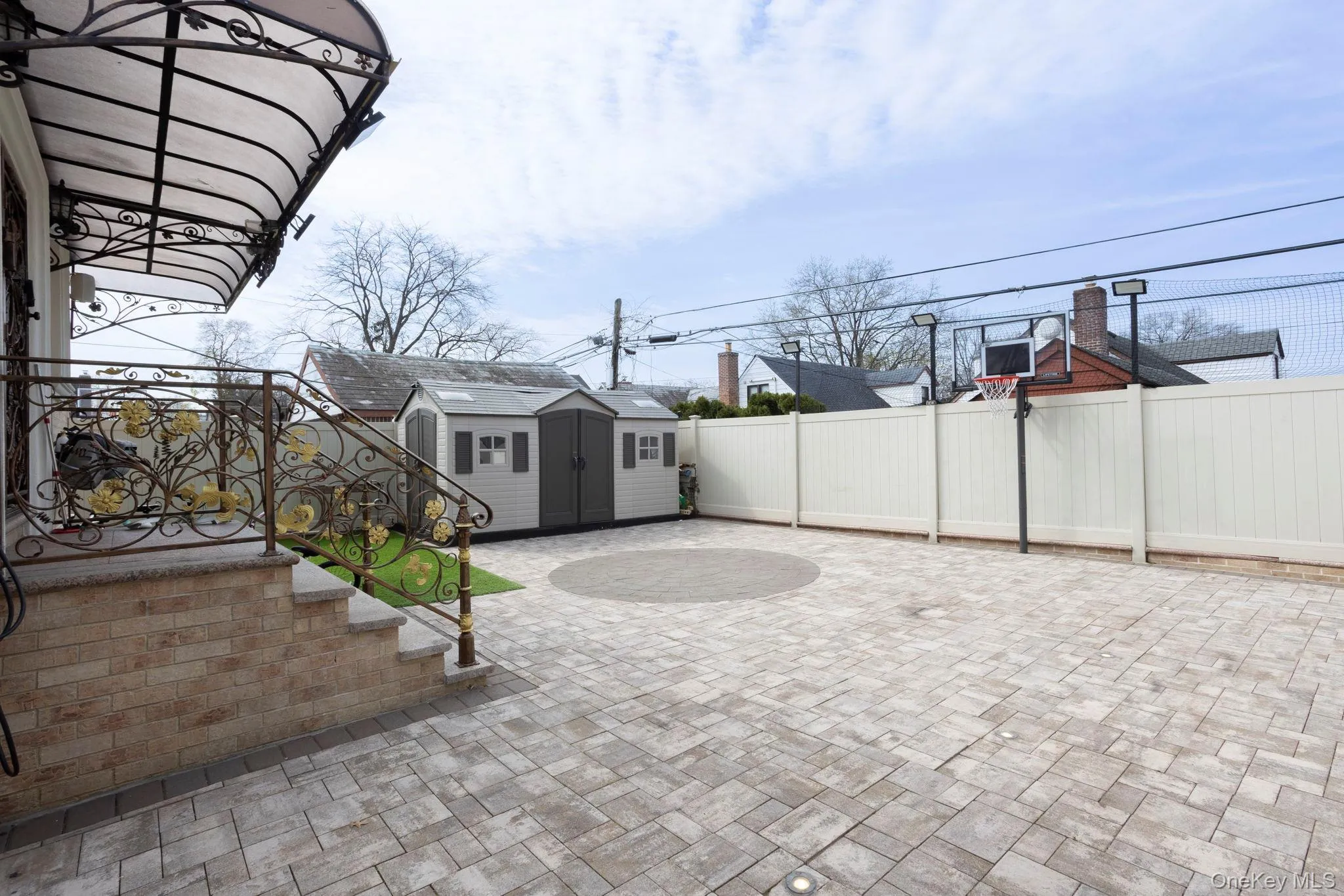 69-42 180th Street, New York, NY, 4 Bedrooms Bedrooms, 14 Rooms Rooms,4 BathroomsBathrooms,Residential,For Rent,180th,0,979003 69-42 180th Street, New York, NY, 4 Bedrooms Bedrooms, 14 Rooms Rooms,4 BathroomsBathrooms,Residential,For Rent,180th,0,979003