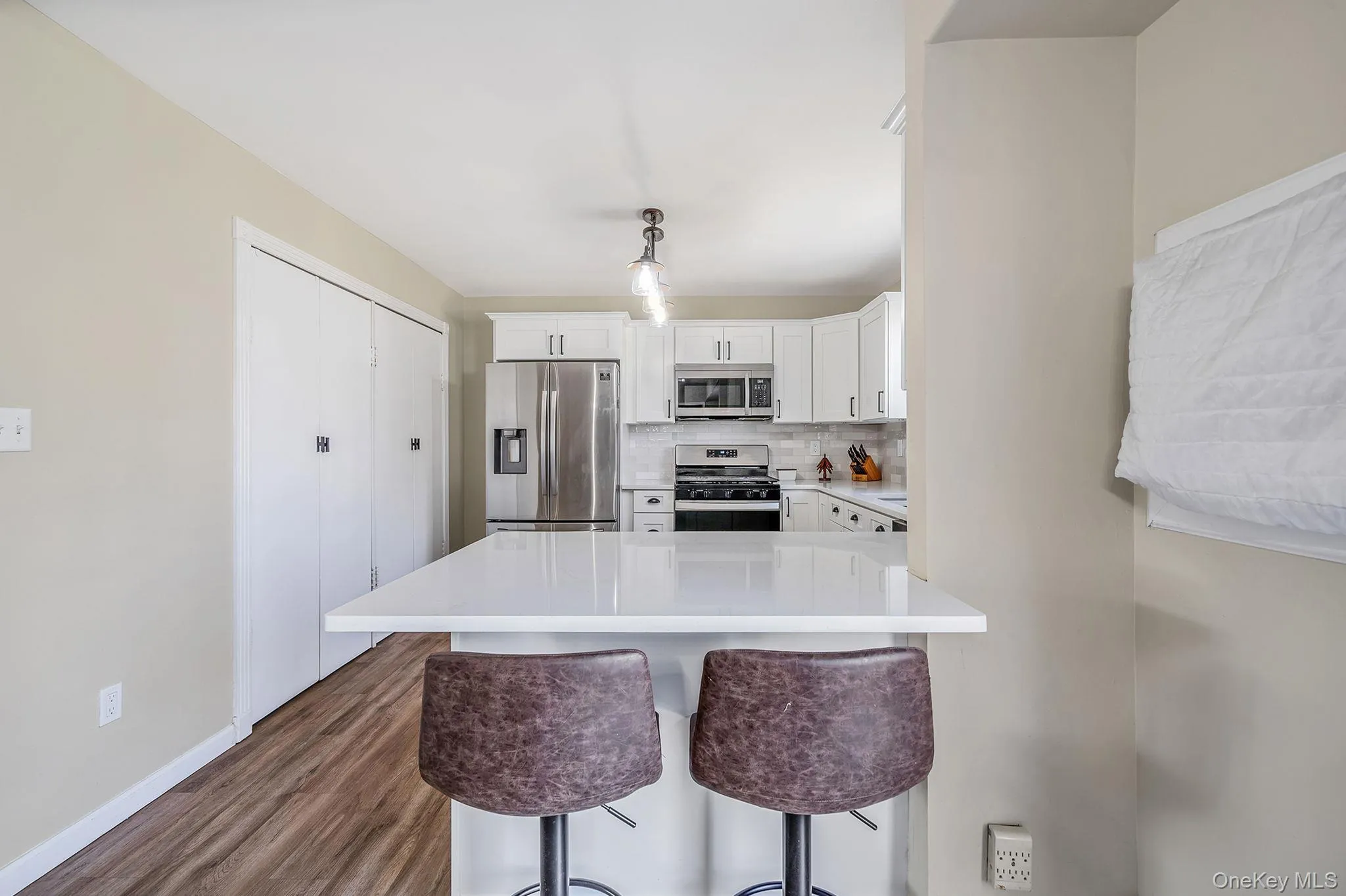 81 Dollard Drive, Babylon, NY, 5 Bedrooms Bedrooms, 9 Rooms Rooms,2 BathroomsBathrooms,Residential,For Rent,Dollard,0,979011 81 Dollard Drive, Babylon, NY, 5 Bedrooms Bedrooms, 9 Rooms Rooms,2 BathroomsBathrooms,Residential,For Rent,Dollard,0,979011