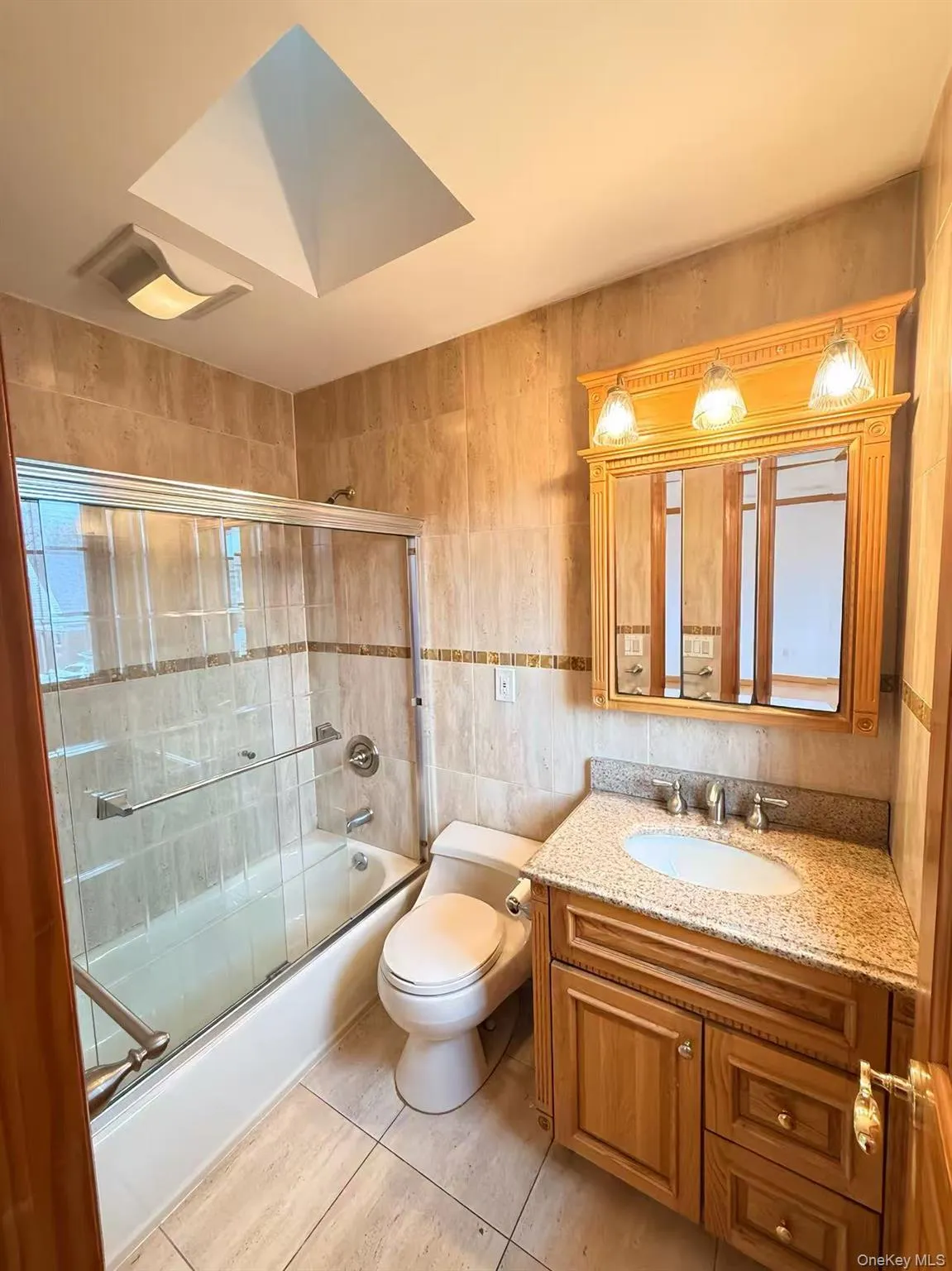7611 270th Street, New York, NY, 5 Bedrooms Bedrooms, 10 Rooms Rooms,3 BathroomsBathrooms,Residential Lease,For Rent,270th,0,979024 7611 270th Street, New York, NY, 5 Bedrooms Bedrooms, 10 Rooms Rooms,3 BathroomsBathrooms,Residential Lease,For Rent,270th,0,979024