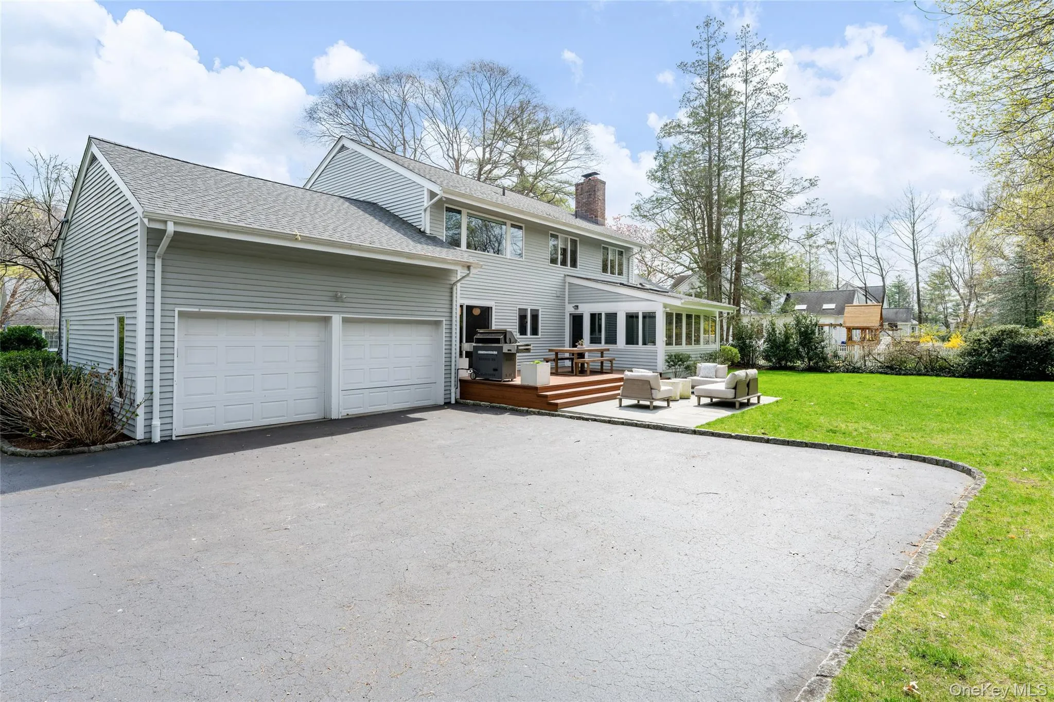 1 Canterbury Road, Harrison, NY, 4 Bedrooms Bedrooms, 10 Rooms Rooms,3 BathroomsBathrooms,Residential Lease,For Rent,Canterbury,0,979026 1 Canterbury Road, Harrison, NY, 4 Bedrooms Bedrooms, 10 Rooms Rooms,3 BathroomsBathrooms,Residential Lease,For Rent,Canterbury,0,979026