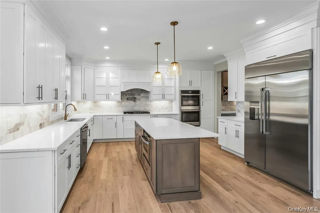 2000 Wilson Avenue, Hempstead, NY, 5 Bedrooms Bedrooms, 9 Rooms Rooms,3 BathroomsBathrooms,Residential,For Rent,Wilson,0,979034 2000 Wilson Avenue, Hempstead, NY, 5 Bedrooms Bedrooms, 9 Rooms Rooms,3 BathroomsBathrooms,Residential,For Rent,Wilson,0,979034