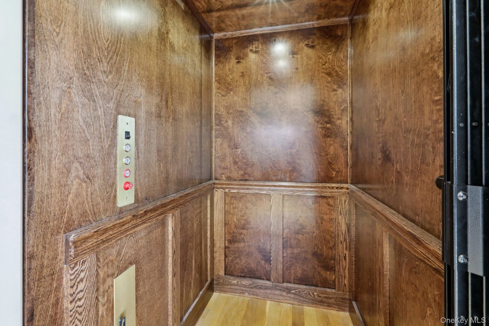 Elevator from basement to first floor. Elevator from basement to first floor.