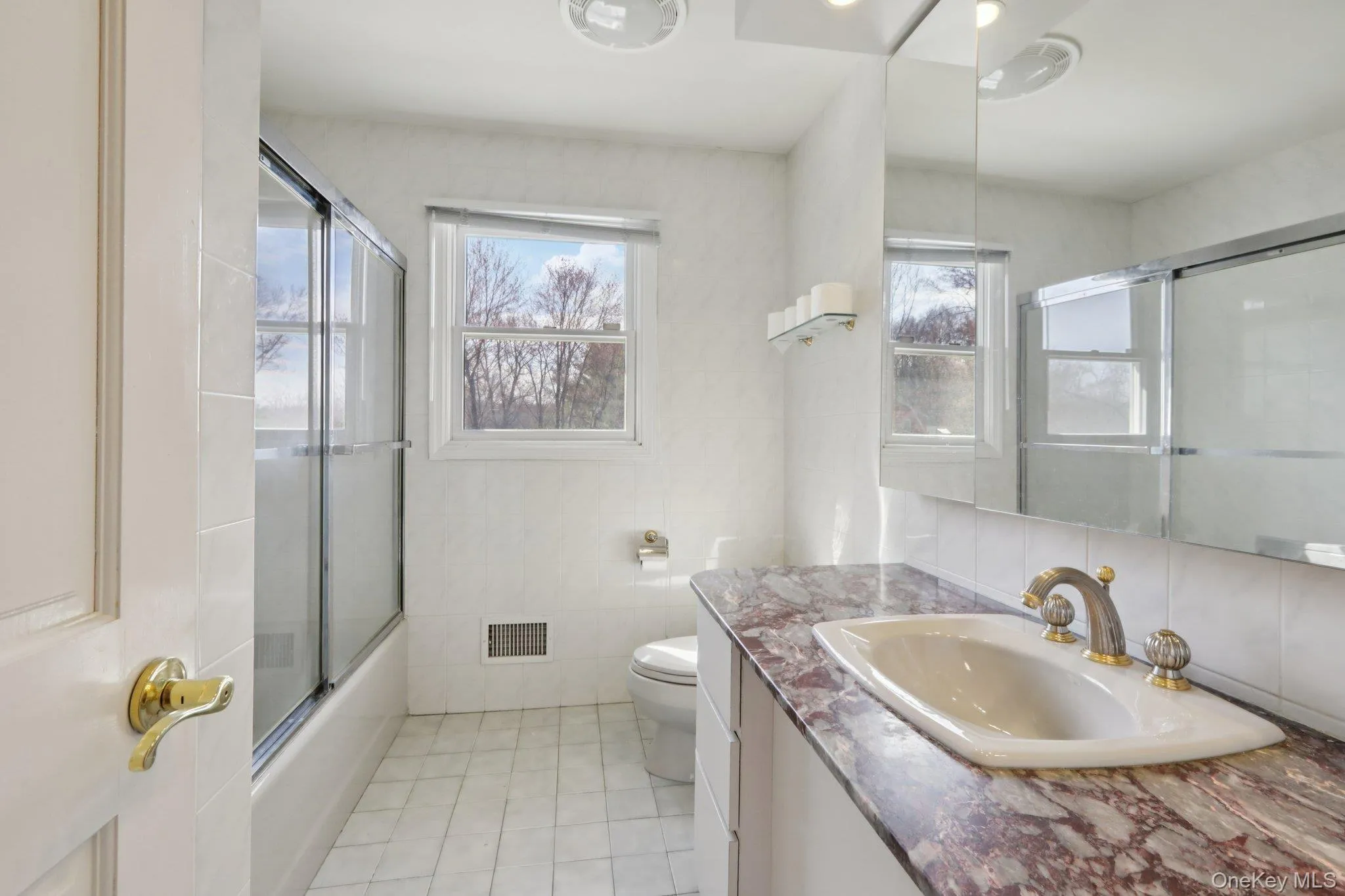 Guest or second primary bath on second floor Guest or second primary bath on second floor