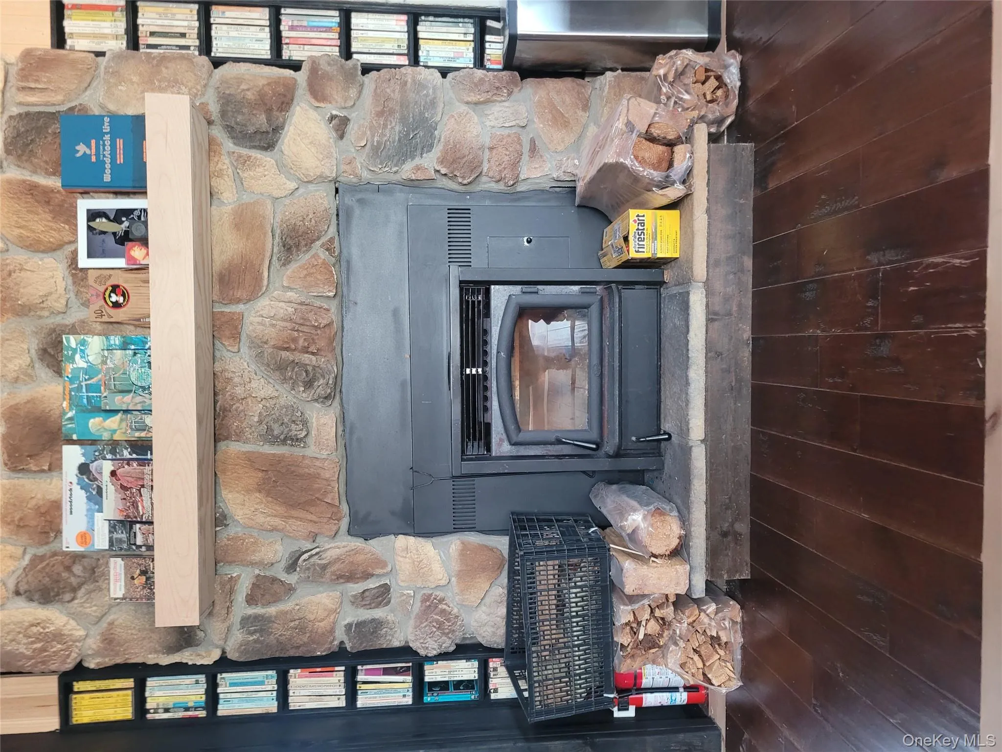 30 Straight Path, Thompson, NY, 2 Bedrooms Bedrooms, 5 Rooms Rooms,2 BathroomsBathrooms,Residential Sale,For Rent,Straight,0,979052 30 Straight Path, Thompson, NY, 2 Bedrooms Bedrooms, 5 Rooms Rooms,2 BathroomsBathrooms,Residential Sale,For Rent,Straight,0,979052