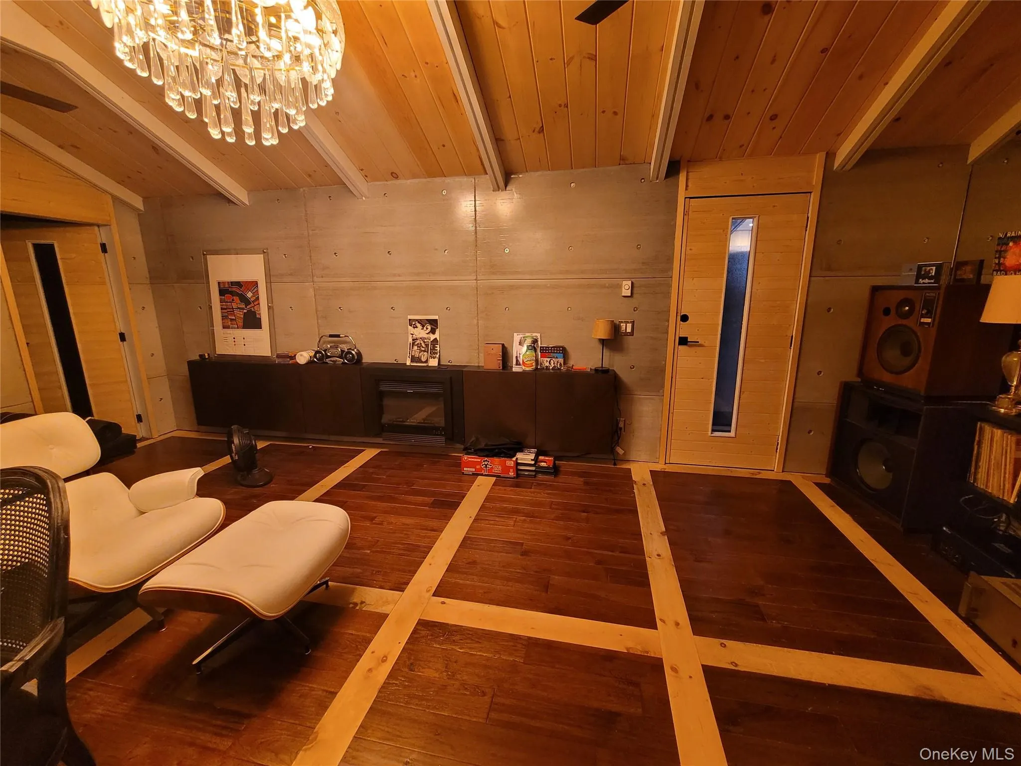 30 Straight Path, Thompson, NY, 2 Bedrooms Bedrooms, 5 Rooms Rooms,2 BathroomsBathrooms,Residential Sale,For Rent,Straight,0,979052 30 Straight Path, Thompson, NY, 2 Bedrooms Bedrooms, 5 Rooms Rooms,2 BathroomsBathrooms,Residential Sale,For Rent,Straight,0,979052