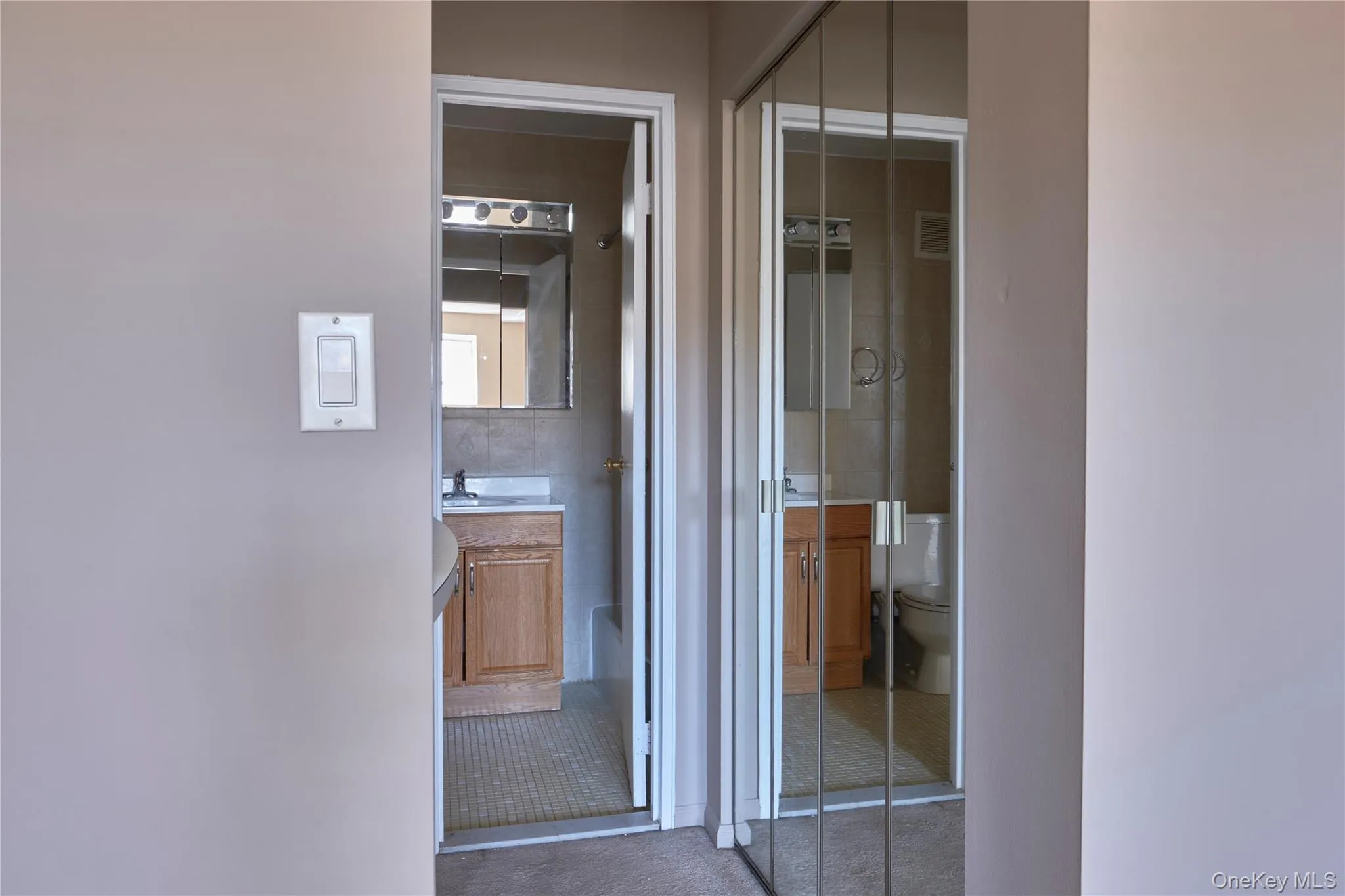 2 Consulate Drive, Eastchester, NY, 1 Bedroom Bedrooms, 3 Rooms Rooms,1 BathroomBathrooms,Residential Lease,For Rent,Consulate,0,979059 2 Consulate Drive, Eastchester, NY, 1 Bedroom Bedrooms, 3 Rooms Rooms,1 BathroomBathrooms,Residential Lease,For Rent,Consulate,0,979059