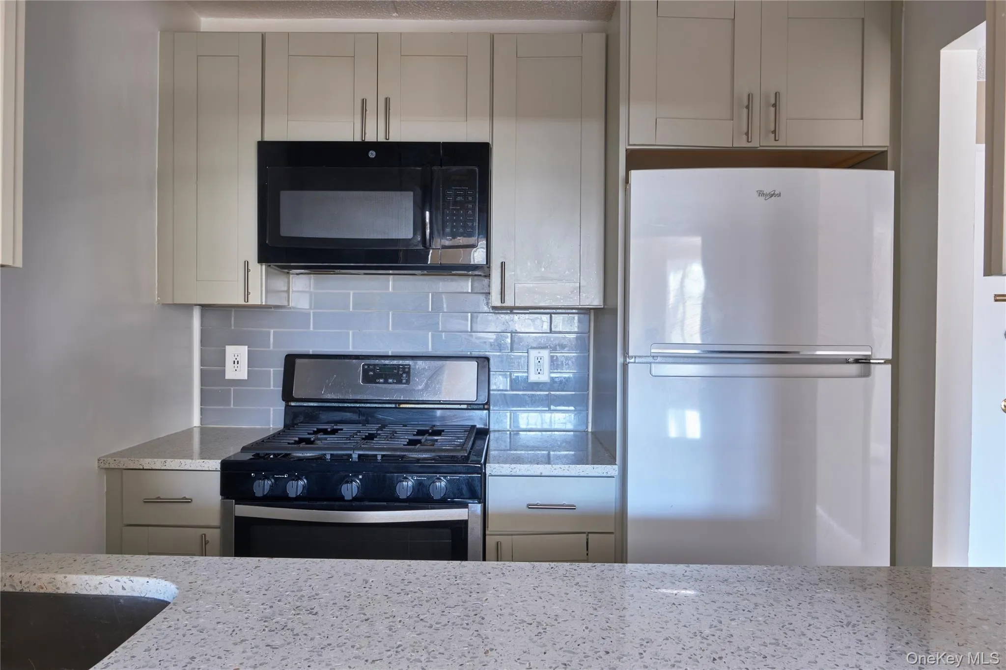 2 Consulate Drive, Eastchester, NY, 1 Bedroom Bedrooms, 3 Rooms Rooms,1 BathroomBathrooms,Residential Lease,For Rent,Consulate,0,979059 2 Consulate Drive, Eastchester, NY, 1 Bedroom Bedrooms, 3 Rooms Rooms,1 BathroomBathrooms,Residential Lease,For Rent,Consulate,0,979059