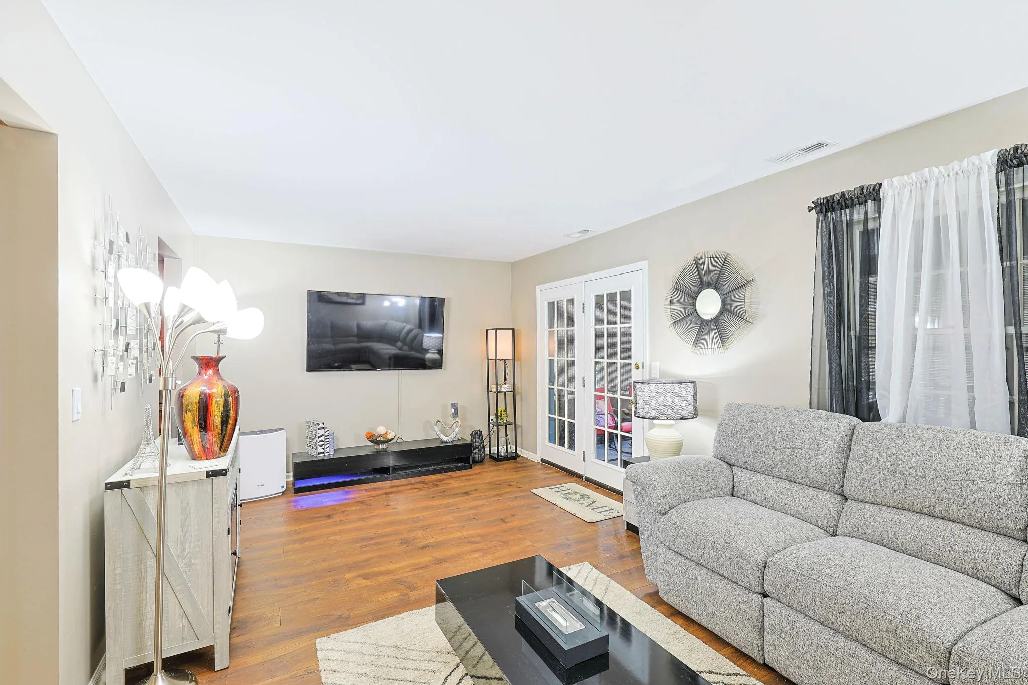 20 Wintergreen Court, Montgomery, NY, 2 Bedrooms Bedrooms, 5 Rooms Rooms,1 BathroomBathrooms,Residential,For Rent,Wintergreen,0,979077 20 Wintergreen Court, Montgomery, NY, 2 Bedrooms Bedrooms, 5 Rooms Rooms,1 BathroomBathrooms,Residential,For Rent,Wintergreen,0,979077