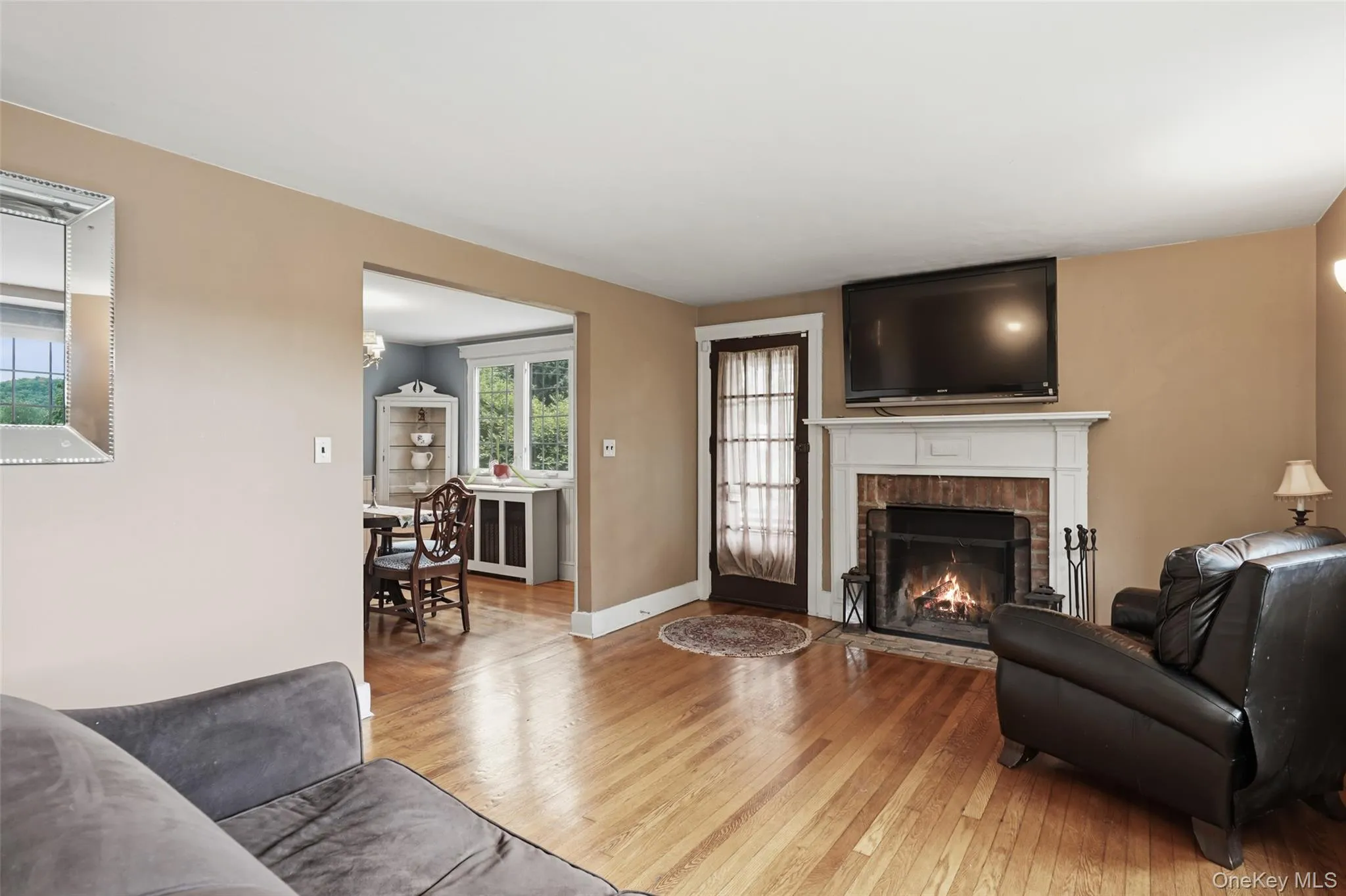 32 Thorn Avenue, Mount Kisco, NY, 3 Bedrooms Bedrooms, 6 Rooms Rooms,1 BathroomBathrooms,Residential,For Rent,Thorn,0,979128 32 Thorn Avenue, Mount Kisco, NY, 3 Bedrooms Bedrooms, 6 Rooms Rooms,1 BathroomBathrooms,Residential,For Rent,Thorn,0,979128