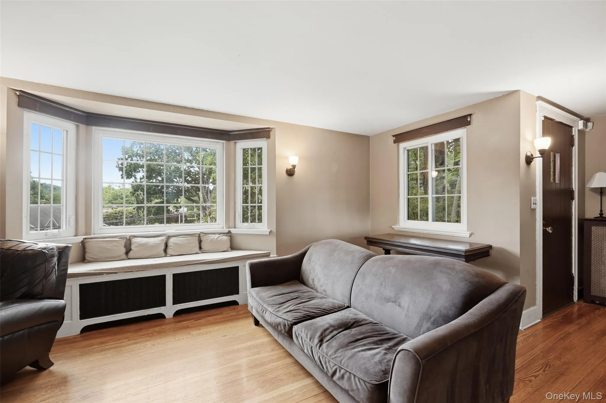 32 Thorn Avenue, Mount Kisco, NY, 3 Bedrooms Bedrooms, 6 Rooms Rooms,1 BathroomBathrooms,Residential,For Rent,Thorn,0,979128 32 Thorn Avenue, Mount Kisco, NY, 3 Bedrooms Bedrooms, 6 Rooms Rooms,1 BathroomBathrooms,Residential,For Rent,Thorn,0,979128