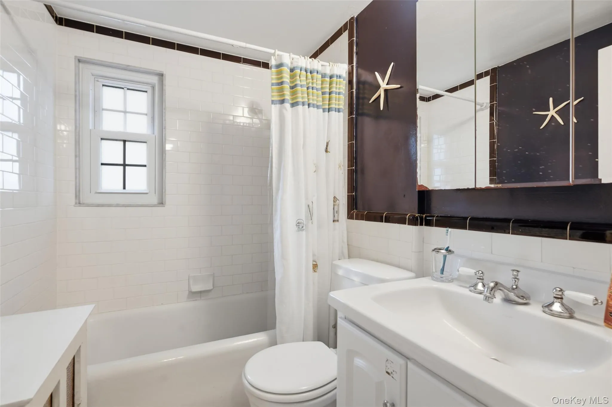 32 Thorn Avenue, Mount Kisco, NY, 3 Bedrooms Bedrooms, 6 Rooms Rooms,1 BathroomBathrooms,Residential,For Rent,Thorn,0,979128 32 Thorn Avenue, Mount Kisco, NY, 3 Bedrooms Bedrooms, 6 Rooms Rooms,1 BathroomBathrooms,Residential,For Rent,Thorn,0,979128