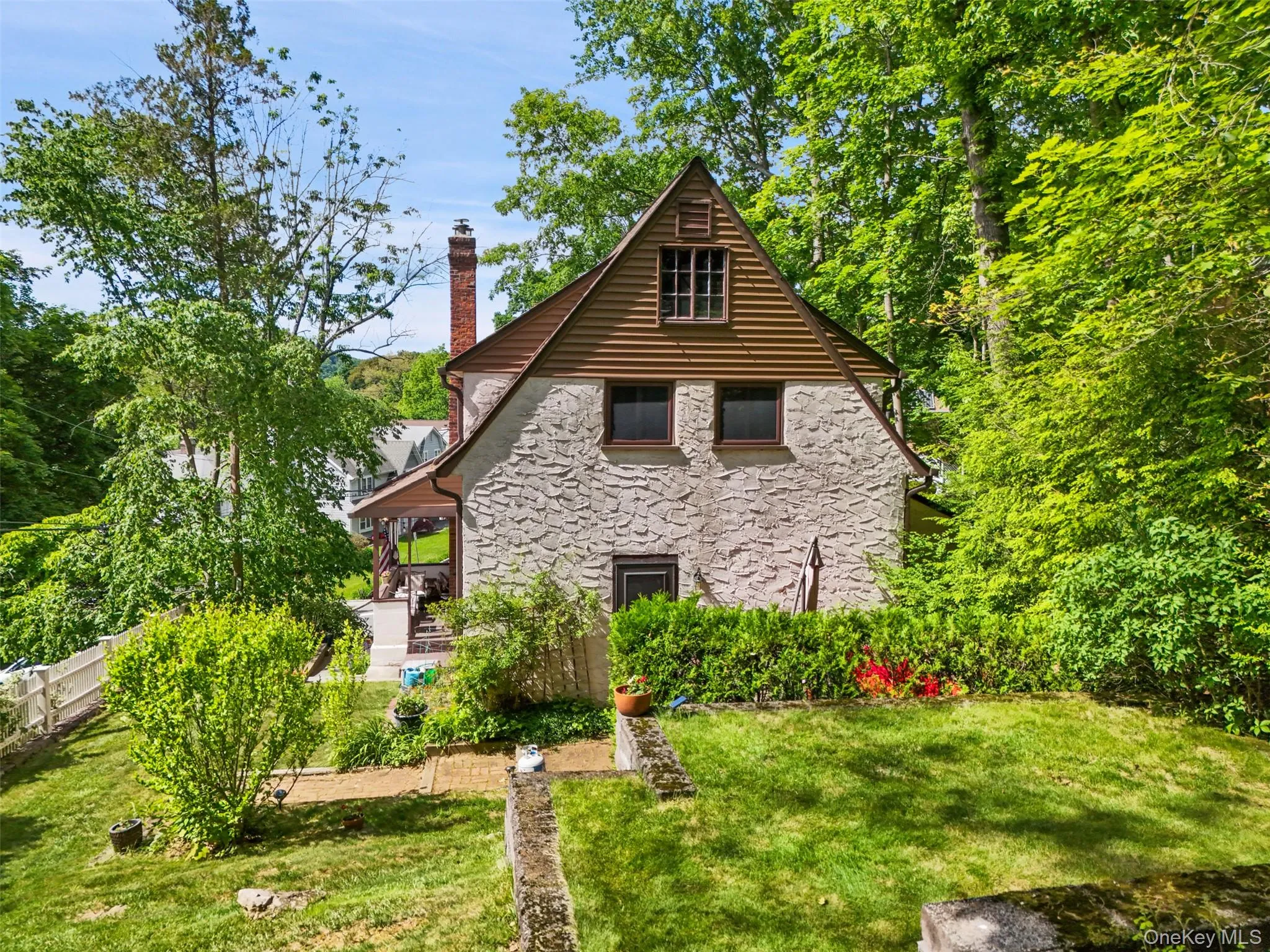 32 Thorn Avenue, Mount Kisco, NY, 3 Bedrooms Bedrooms, 6 Rooms Rooms,1 BathroomBathrooms,Residential,For Rent,Thorn,0,979128 32 Thorn Avenue, Mount Kisco, NY, 3 Bedrooms Bedrooms, 6 Rooms Rooms,1 BathroomBathrooms,Residential,For Rent,Thorn,0,979128