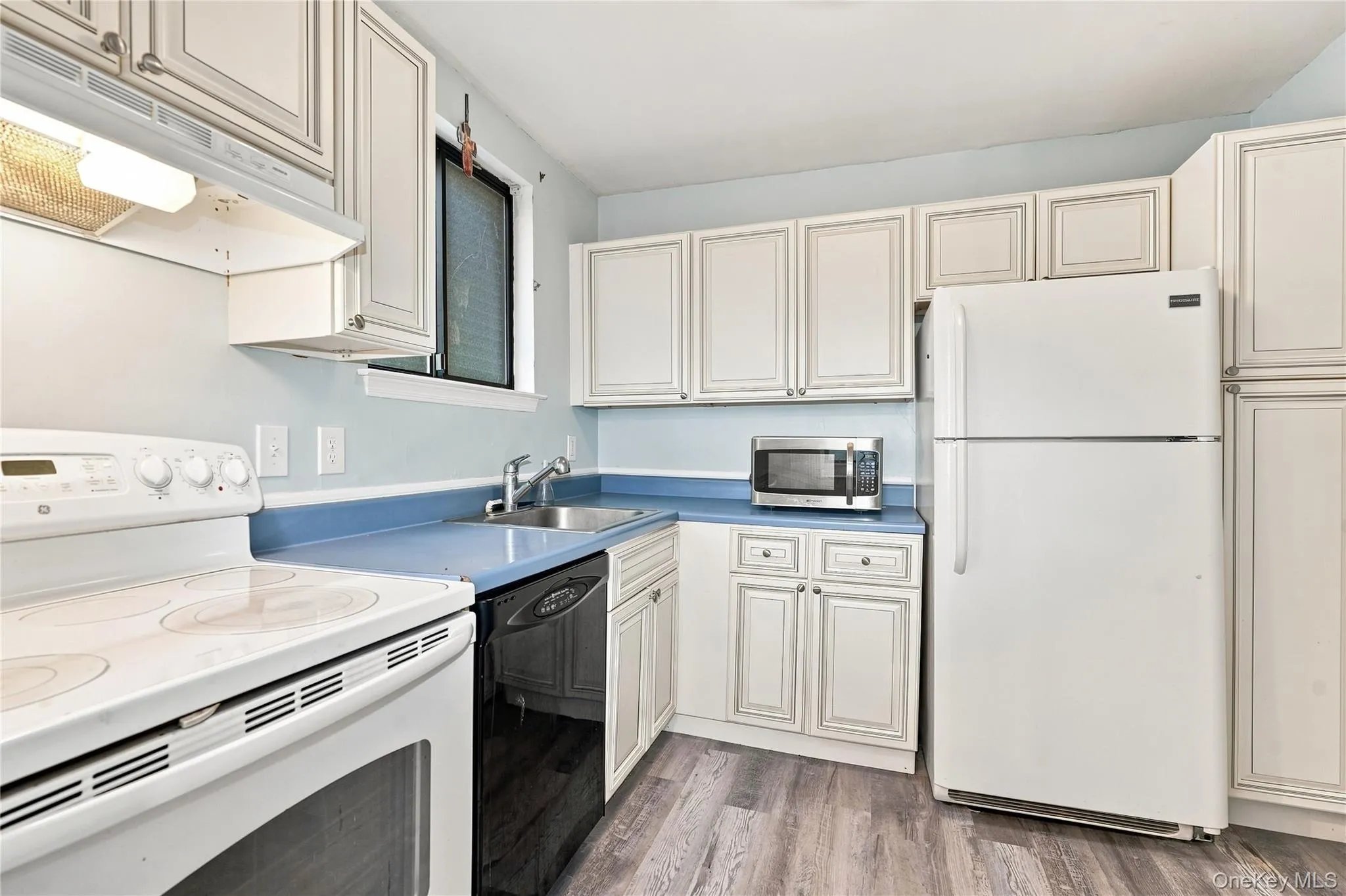 606 Drew Lane, Carmel, NY, 2 Bedrooms Bedrooms, 5 Rooms Rooms,2 BathroomsBathrooms,Residential,For Rent,Drew,0,979131 606 Drew Lane, Carmel, NY, 2 Bedrooms Bedrooms, 5 Rooms Rooms,2 BathroomsBathrooms,Residential,For Rent,Drew,0,979131