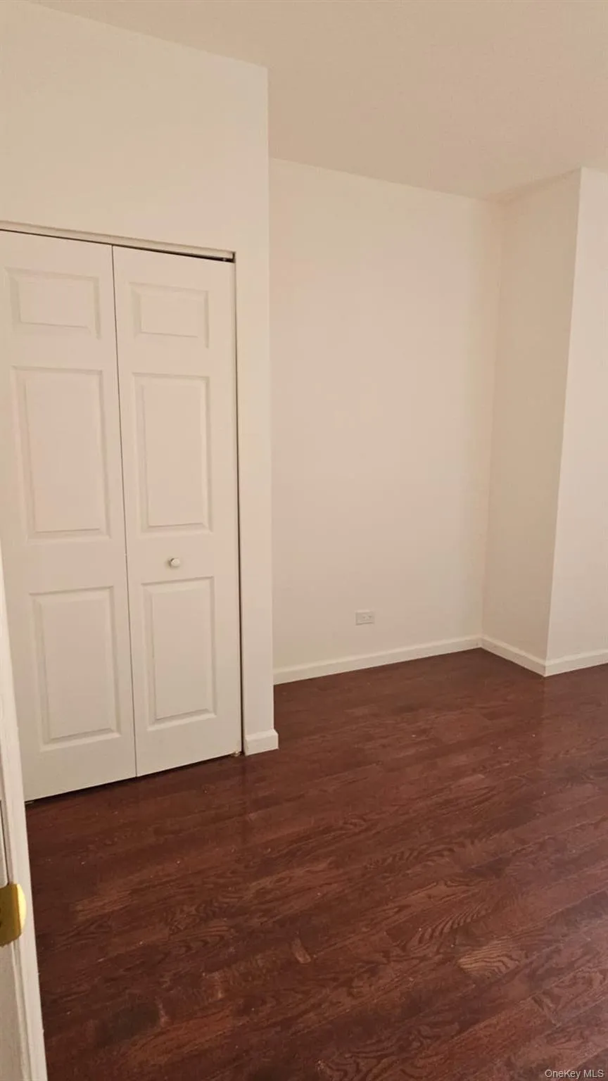 76 Bay 23rd Street, New York, NY, 3 Bedrooms Bedrooms, 6 Rooms Rooms,1 BathroomBathrooms,Residential Lease,For Rent,Bay 23rd,0,979134 76 Bay 23rd Street, New York, NY, 3 Bedrooms Bedrooms, 6 Rooms Rooms,1 BathroomBathrooms,Residential Lease,For Rent,Bay 23rd,0,979134