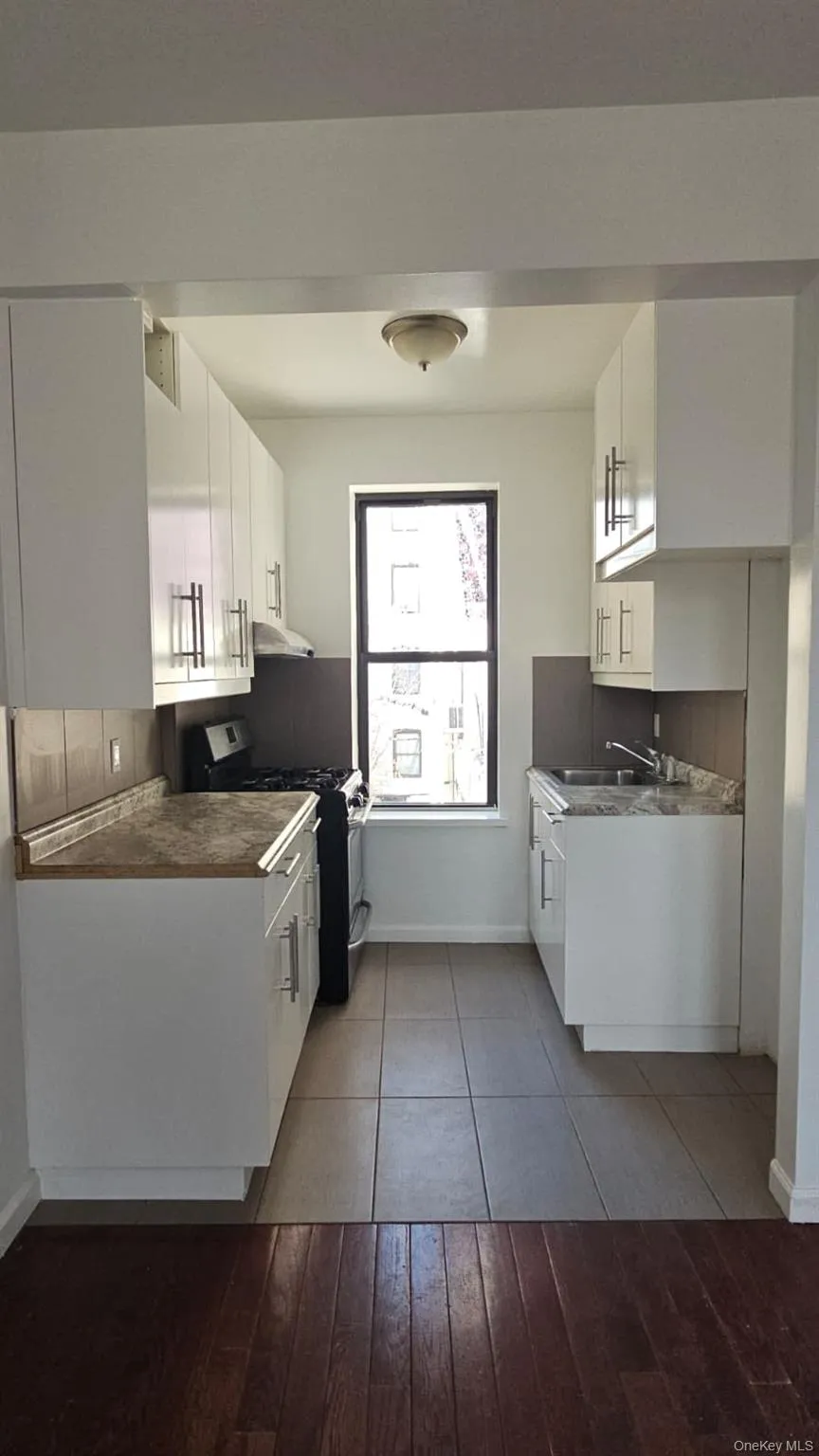76 Bay 23rd Street, New York, NY, 3 Bedrooms Bedrooms, 6 Rooms Rooms,1 BathroomBathrooms,Residential Lease,For Rent,Bay 23rd,0,979134 76 Bay 23rd Street, New York, NY, 3 Bedrooms Bedrooms, 6 Rooms Rooms,1 BathroomBathrooms,Residential Lease,For Rent,Bay 23rd,0,979134