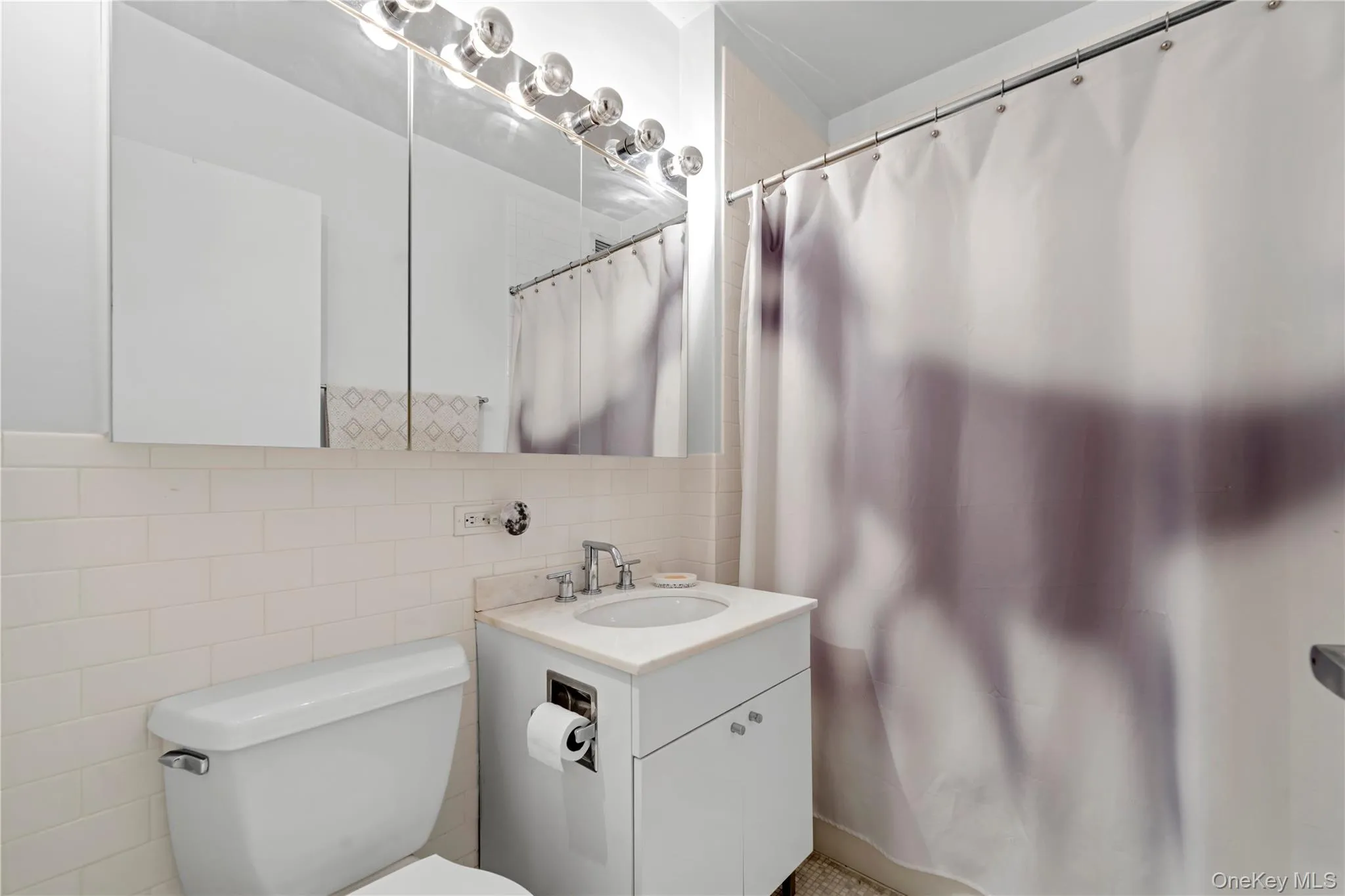 99 John Street, New York, NY, 2 Rooms Rooms,1 BathroomBathrooms,Residential Sale,For Rent,John,0,979140 99 John Street, New York, NY, 2 Rooms Rooms,1 BathroomBathrooms,Residential Sale,For Rent,John,0,979140
