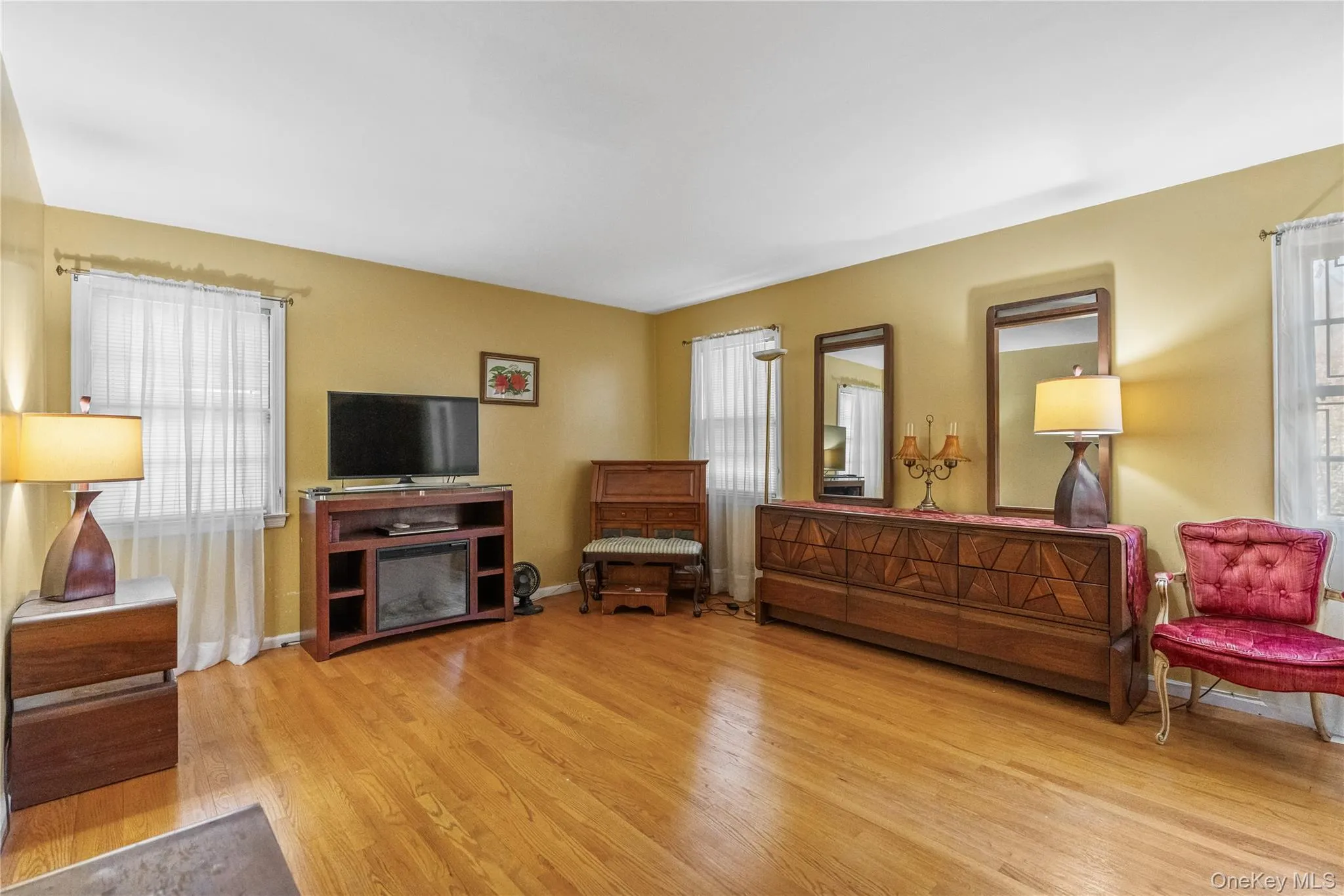 18 Devon Road, Yonkers, NY, 5 Bedrooms Bedrooms, 8 Rooms Rooms,2 BathroomsBathrooms,Residential,For Rent,Devon,0,979152 18 Devon Road, Yonkers, NY, 5 Bedrooms Bedrooms, 8 Rooms Rooms,2 BathroomsBathrooms,Residential,For Rent,Devon,0,979152