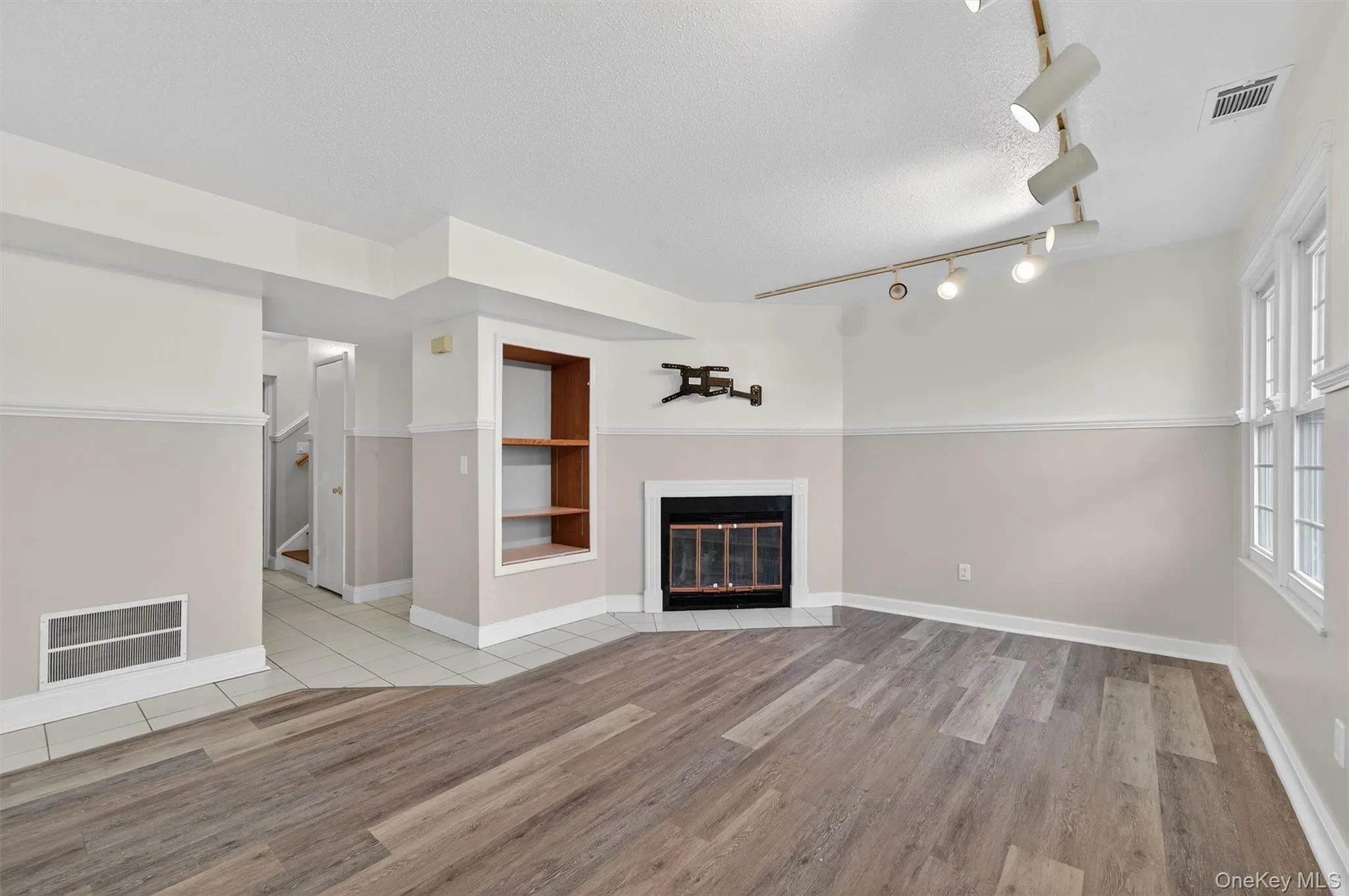 3304 Whispering Hills, Chester Town, NY, 3 Bedrooms Bedrooms, 6 Rooms Rooms,2 BathroomsBathrooms,Residential Lease,For Rent,Whispering,0,979153 3304 Whispering Hills, Chester Town, NY, 3 Bedrooms Bedrooms, 6 Rooms Rooms,2 BathroomsBathrooms,Residential Lease,For Rent,Whispering,0,979153