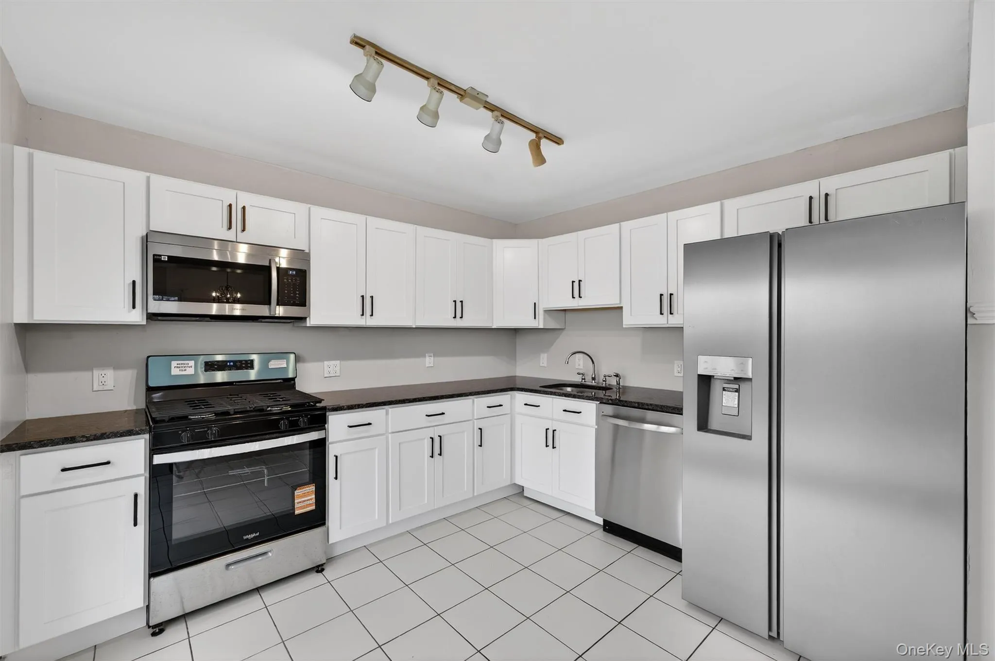 3304 Whispering Hills, Chester Town, NY, 3 Bedrooms Bedrooms, 6 Rooms Rooms,2 BathroomsBathrooms,Residential Lease,For Rent,Whispering,0,979153 3304 Whispering Hills, Chester Town, NY, 3 Bedrooms Bedrooms, 6 Rooms Rooms,2 BathroomsBathrooms,Residential Lease,For Rent,Whispering,0,979153