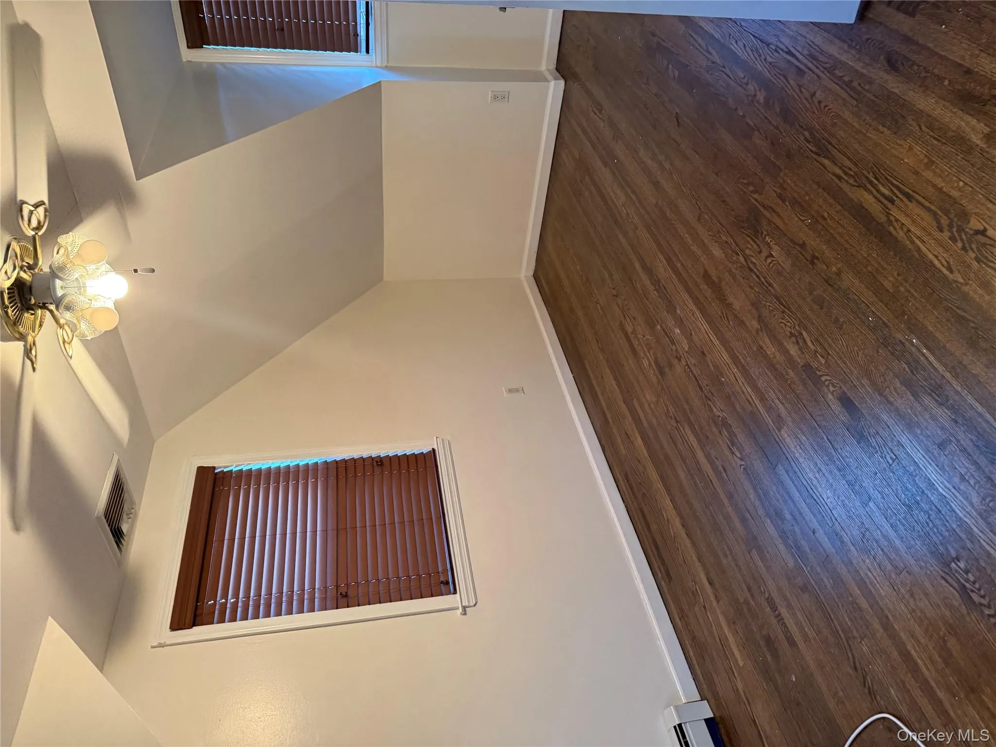 250 Rutherford Avenue, Oyster Bay, NY, 4 Bedrooms Bedrooms, 6 Rooms Rooms,2 BathroomsBathrooms,Residential Lease,For Rent,Rutherford,0,979164 250 Rutherford Avenue, Oyster Bay, NY, 4 Bedrooms Bedrooms, 6 Rooms Rooms,2 BathroomsBathrooms,Residential Lease,For Rent,Rutherford,0,979164