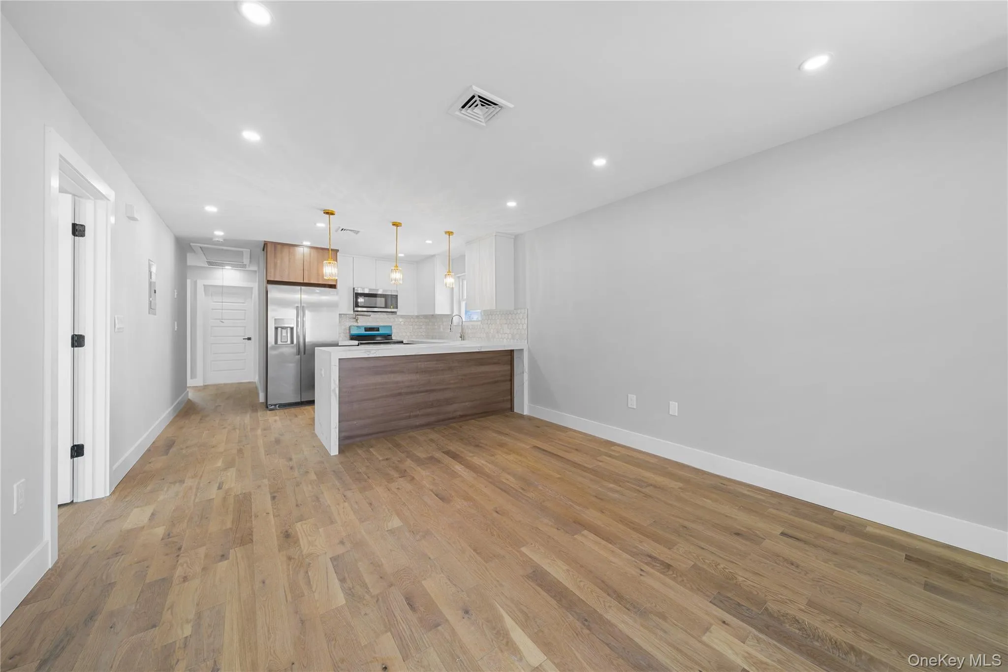 21916 141st Avenue, New York, NY, 4 Bedrooms Bedrooms, 6 Rooms Rooms,2 BathroomsBathrooms,Residential Lease,For Rent,141st,0,979171 21916 141st Avenue, New York, NY, 4 Bedrooms Bedrooms, 6 Rooms Rooms,2 BathroomsBathrooms,Residential Lease,For Rent,141st,0,979171