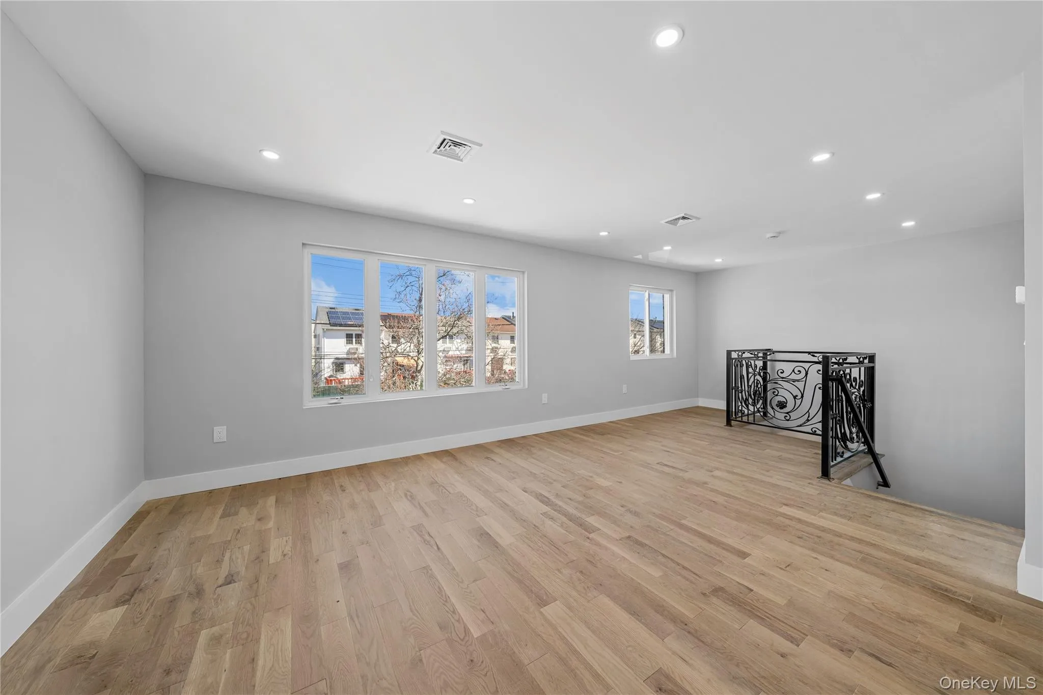 21916 141st Avenue, New York, NY, 4 Bedrooms Bedrooms, 6 Rooms Rooms,2 BathroomsBathrooms,Residential Lease,For Rent,141st,0,979171 21916 141st Avenue, New York, NY, 4 Bedrooms Bedrooms, 6 Rooms Rooms,2 BathroomsBathrooms,Residential Lease,For Rent,141st,0,979171