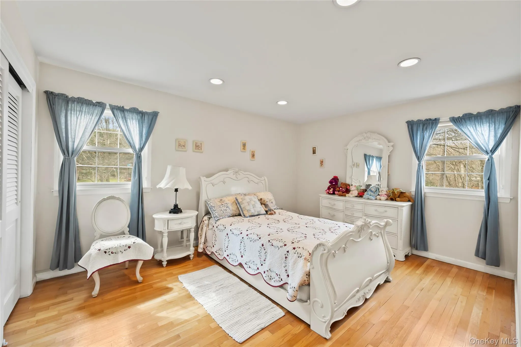 13 Beaumont Drive, Clarkstown, NY, 5 Bedrooms Bedrooms, 15 Rooms Rooms,3 BathroomsBathrooms,Residential,For Rent,Beaumont,0,979179 13 Beaumont Drive, Clarkstown, NY, 5 Bedrooms Bedrooms, 15 Rooms Rooms,3 BathroomsBathrooms,Residential,For Rent,Beaumont,0,979179