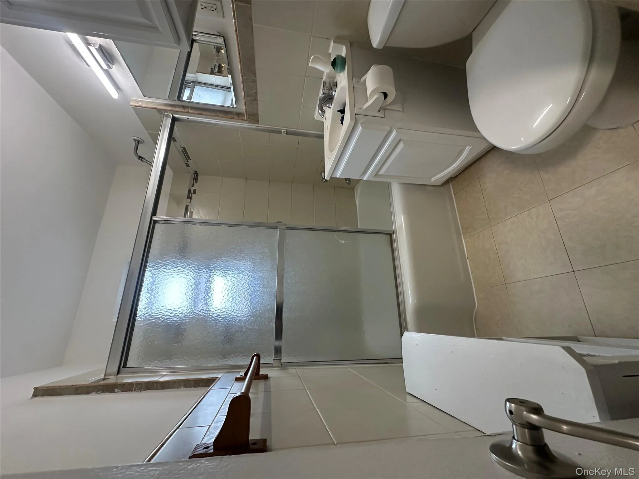 7205 Little Neck Parkway, New York, NY, 2 Bedrooms Bedrooms, 4 Rooms Rooms,1 BathroomBathrooms,Residential Lease,For Rent,Little Neck,0,979181 7205 Little Neck Parkway, New York, NY, 2 Bedrooms Bedrooms, 4 Rooms Rooms,1 BathroomBathrooms,Residential Lease,For Rent,Little Neck,0,979181