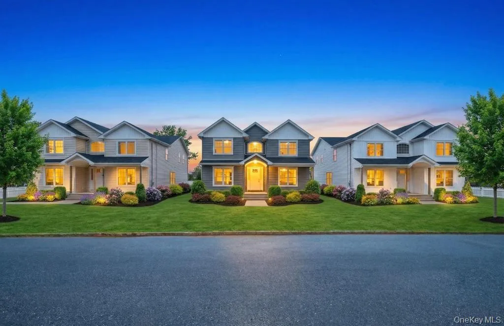 89 west Avenue, Oyster Bay, NY, 5 Bedrooms Bedrooms, 10 Rooms Rooms,4 BathroomsBathrooms,Residential,For Rent,west,0,979182 89 west Avenue, Oyster Bay, NY, 5 Bedrooms Bedrooms, 10 Rooms Rooms,4 BathroomsBathrooms,Residential,For Rent,west,0,979182