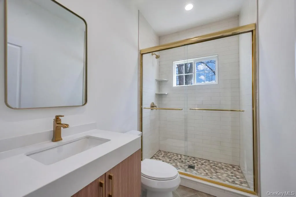 89 west Avenue, Oyster Bay, NY, 5 Bedrooms Bedrooms, 10 Rooms Rooms,4 BathroomsBathrooms,Residential,For Rent,west,0,979182 89 west Avenue, Oyster Bay, NY, 5 Bedrooms Bedrooms, 10 Rooms Rooms,4 BathroomsBathrooms,Residential,For Rent,west,0,979182