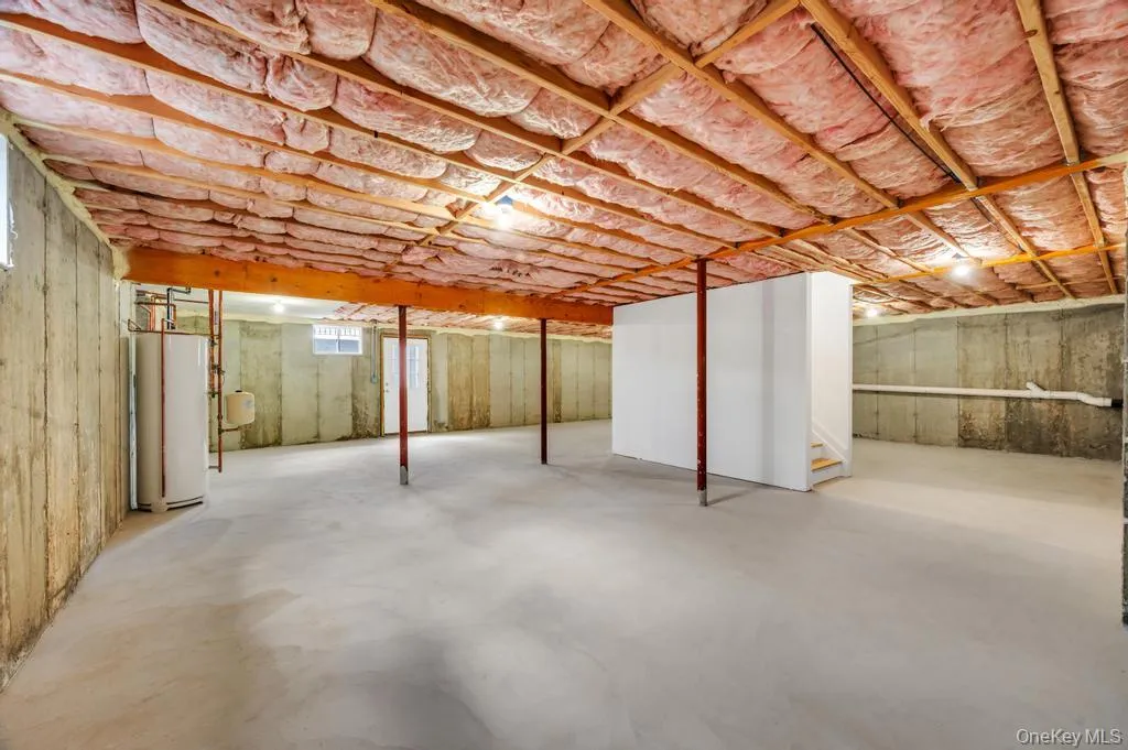 89 west Avenue, Oyster Bay, NY, 5 Bedrooms Bedrooms, 10 Rooms Rooms,4 BathroomsBathrooms,Residential,For Rent,west,0,979182 89 west Avenue, Oyster Bay, NY, 5 Bedrooms Bedrooms, 10 Rooms Rooms,4 BathroomsBathrooms,Residential,For Rent,west,0,979182