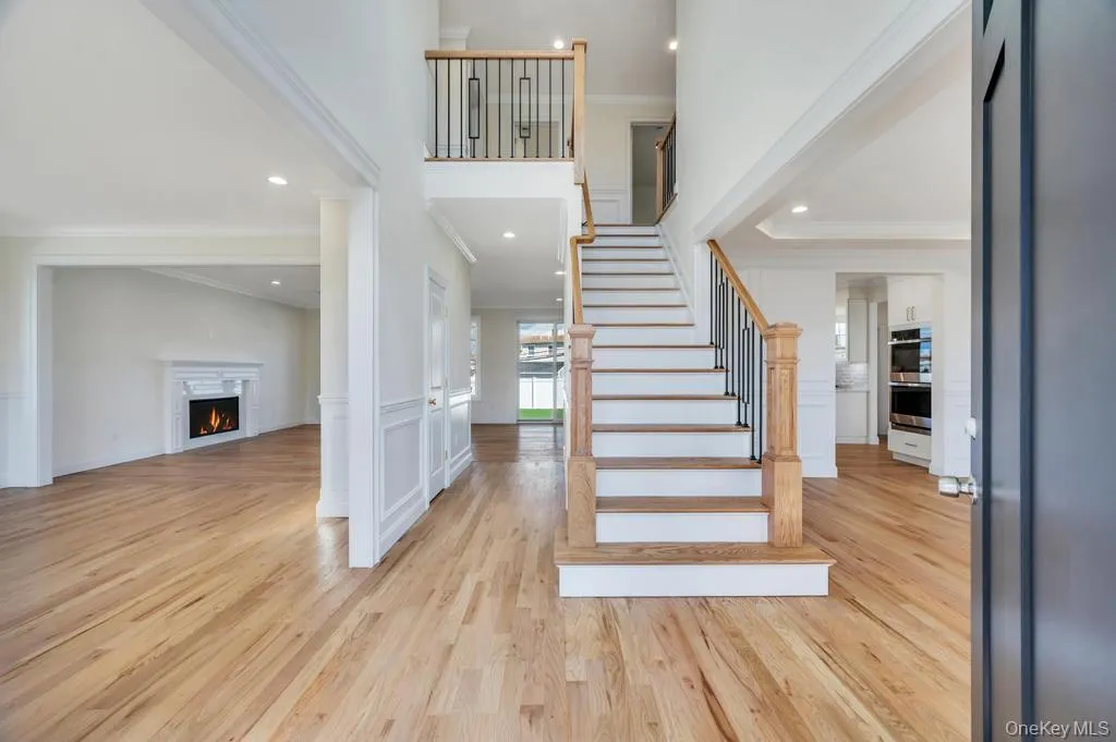 89 west Avenue, Oyster Bay, NY, 5 Bedrooms Bedrooms, 10 Rooms Rooms,4 BathroomsBathrooms,Residential,For Rent,west,0,979182 89 west Avenue, Oyster Bay, NY, 5 Bedrooms Bedrooms, 10 Rooms Rooms,4 BathroomsBathrooms,Residential,For Rent,west,0,979182