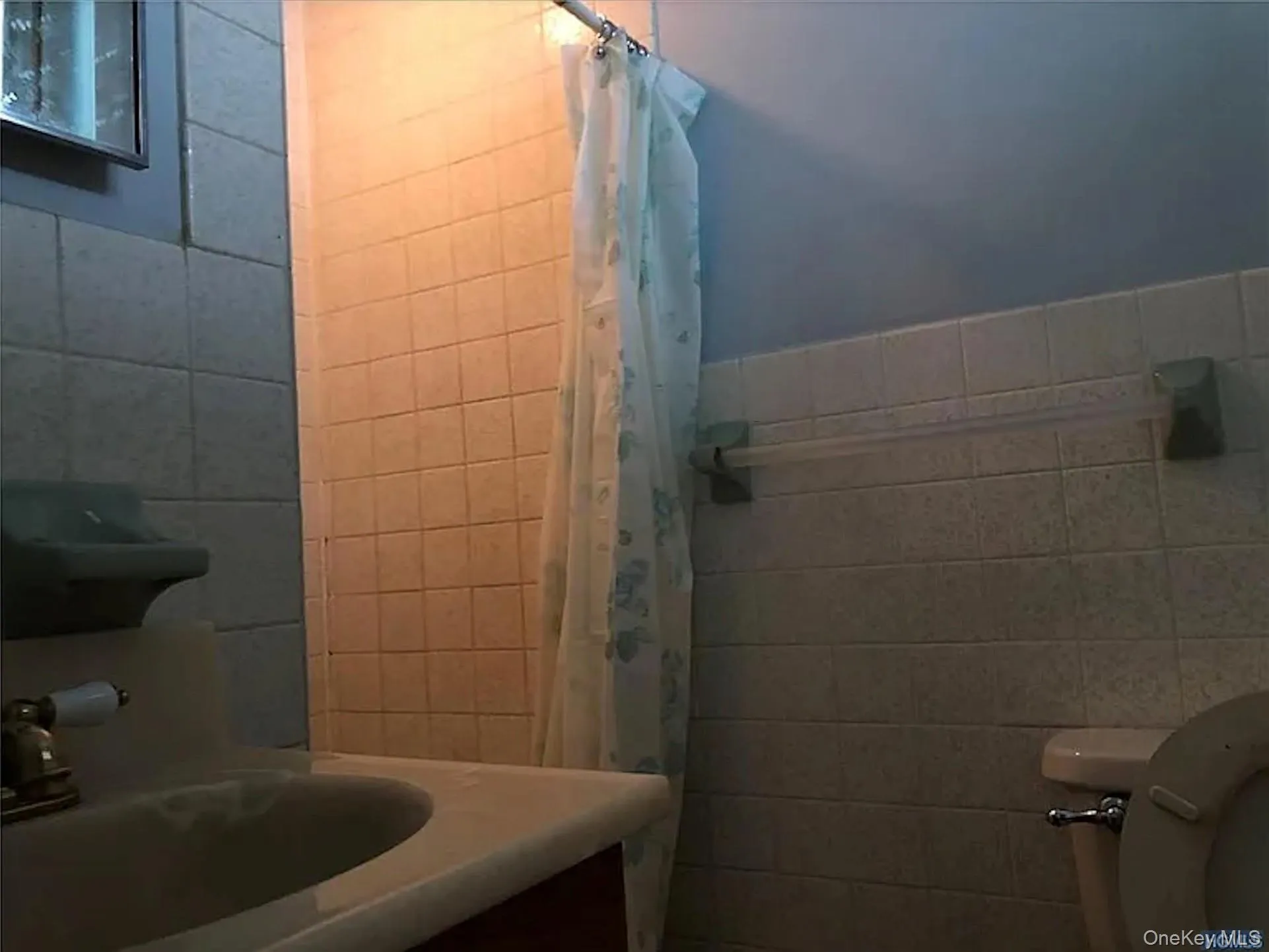 52 Horton Avenue, Middletown, NY, 3 Bedrooms Bedrooms, 6 Rooms Rooms,2 BathroomsBathrooms,Residential Lease,For Rent,Horton,0,979192 52 Horton Avenue, Middletown, NY, 3 Bedrooms Bedrooms, 6 Rooms Rooms,2 BathroomsBathrooms,Residential Lease,For Rent,Horton,0,979192